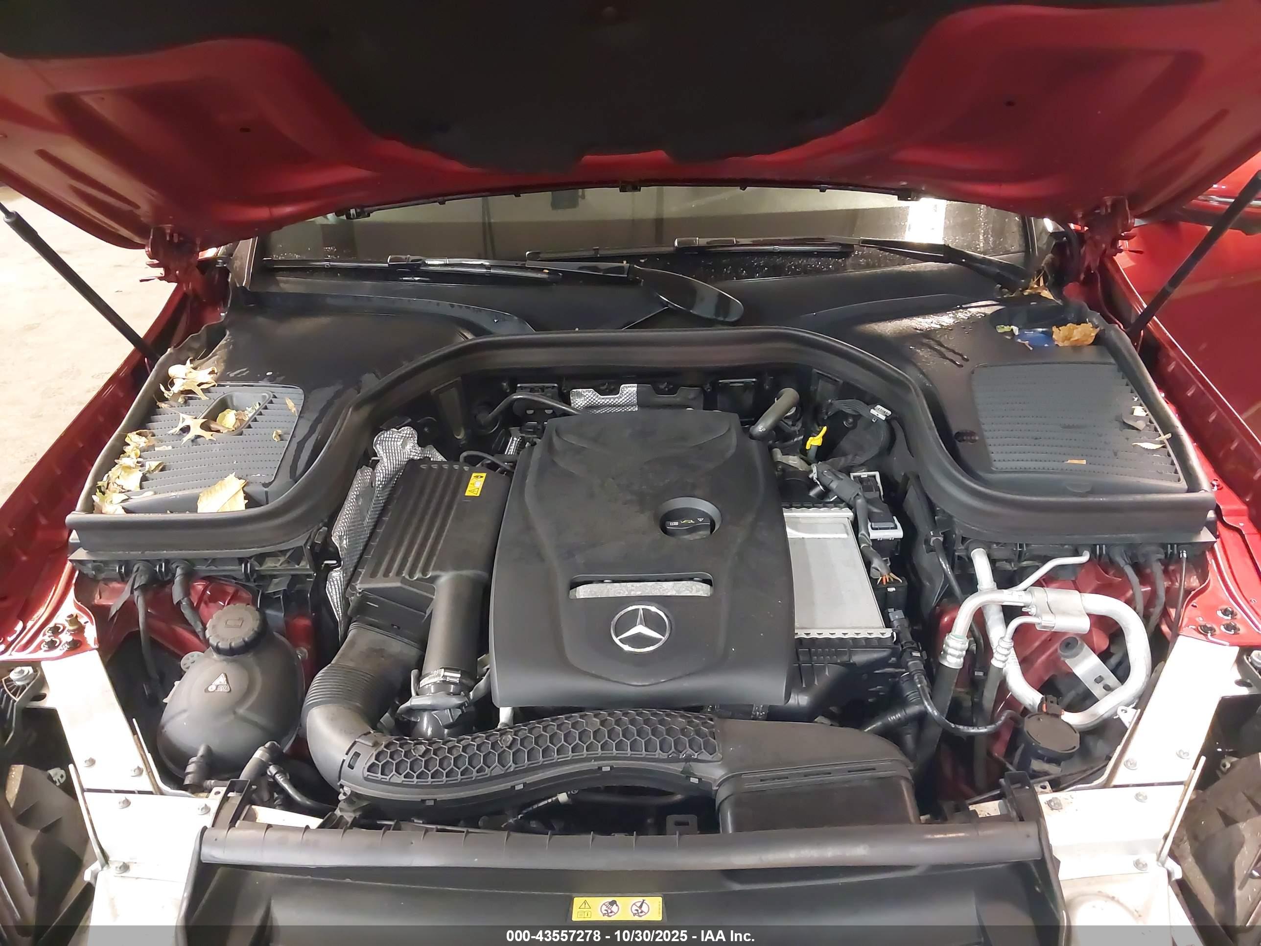 MERCEDES-BENZ GLC image 10