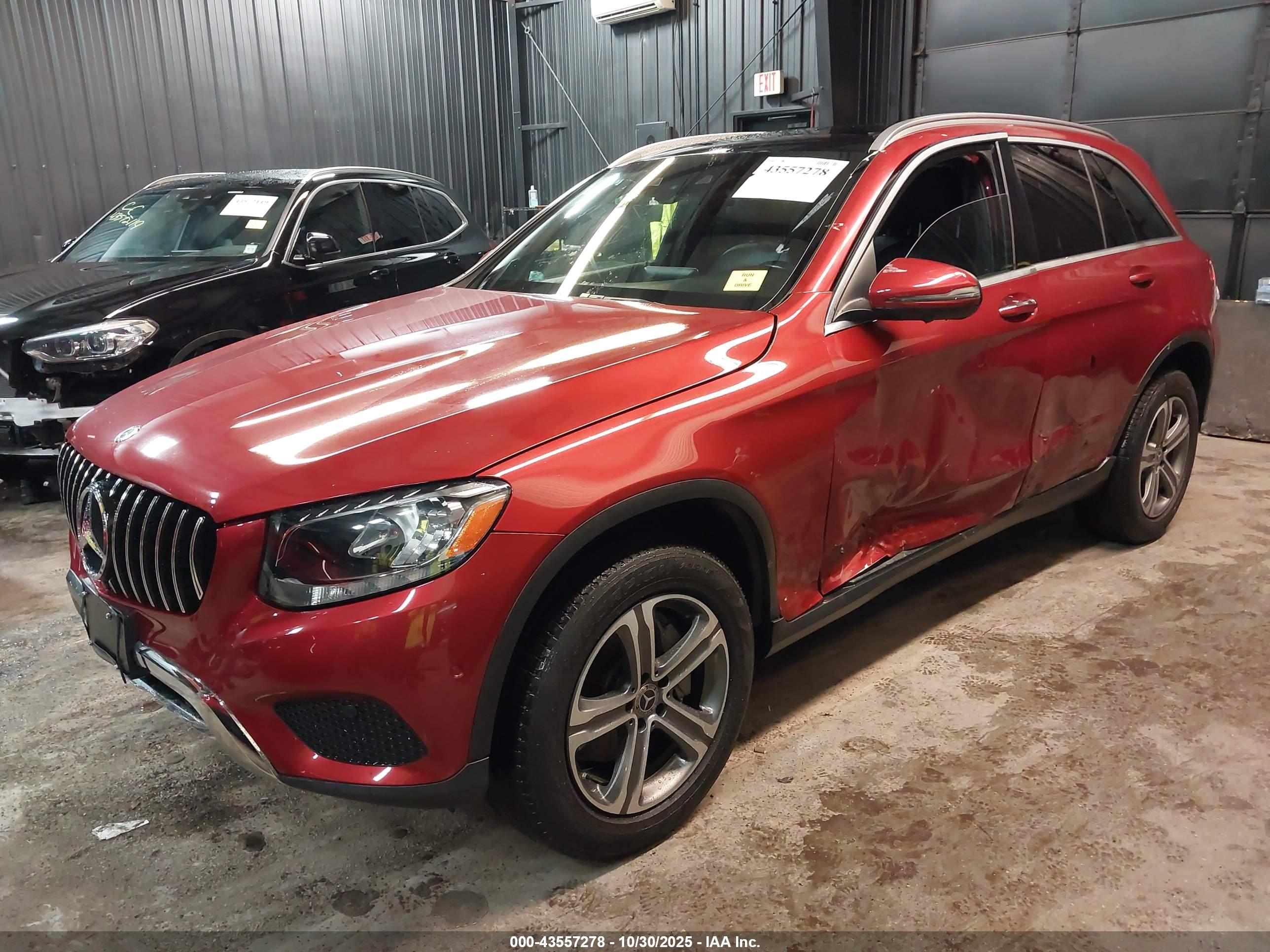 MERCEDES-BENZ GLC image 2