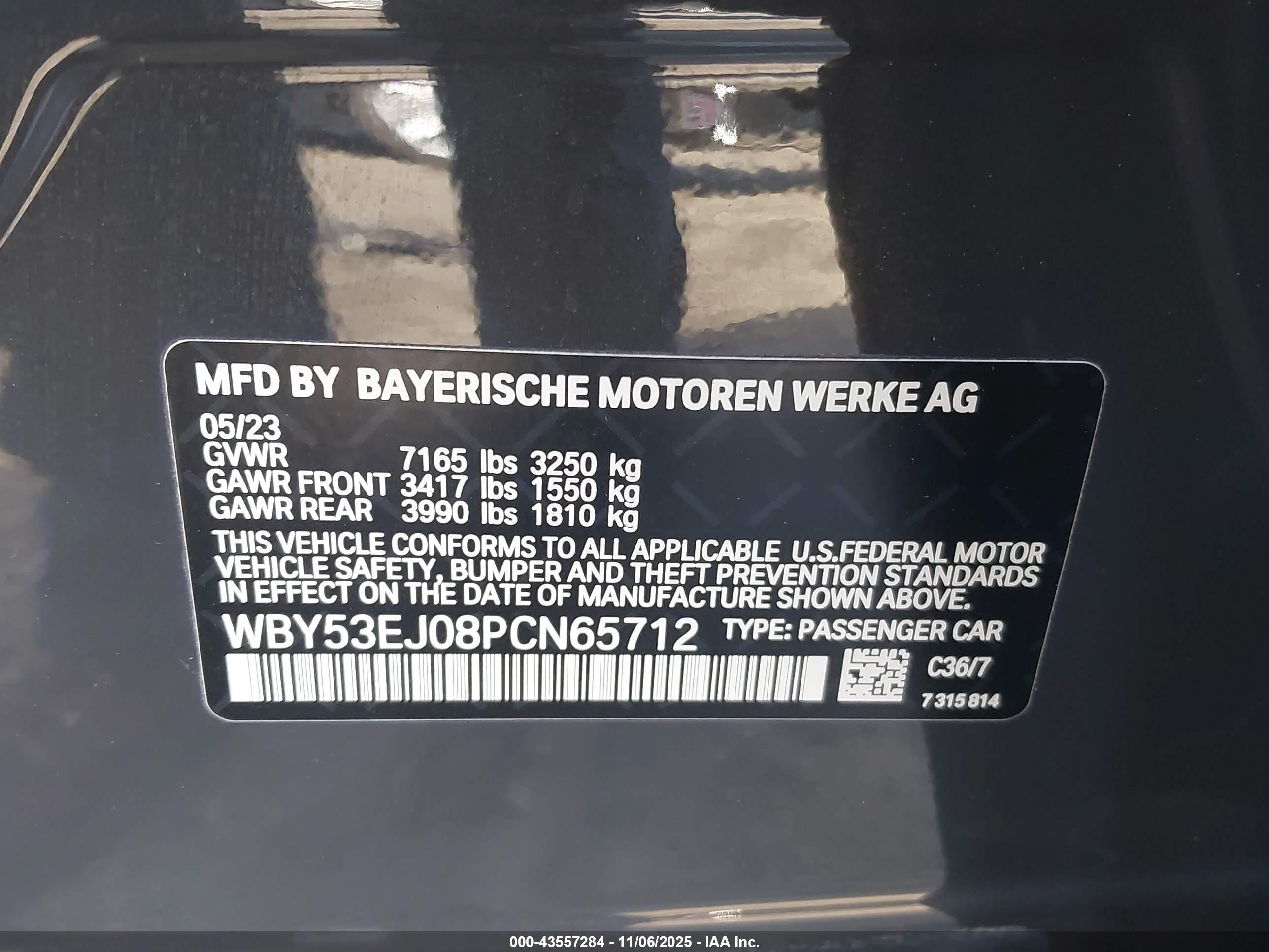 BMW I7 image 9