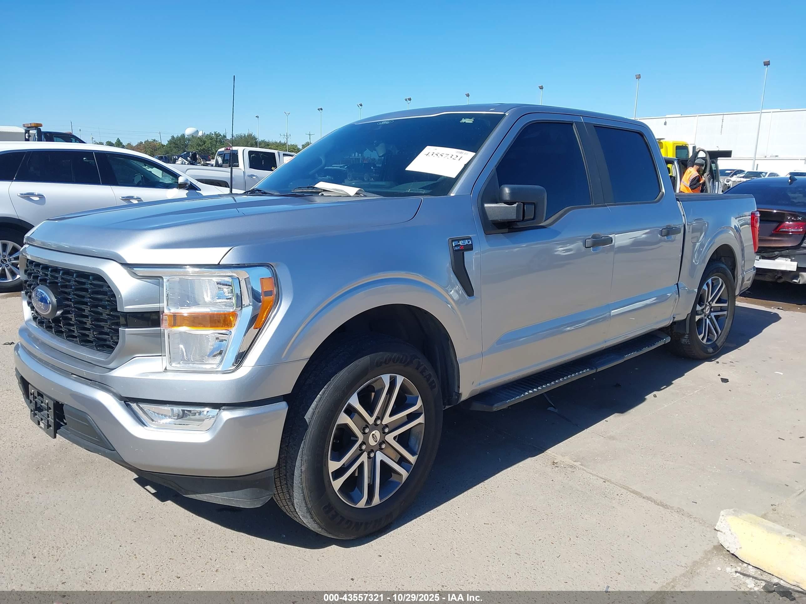 FORD F-150 image 2