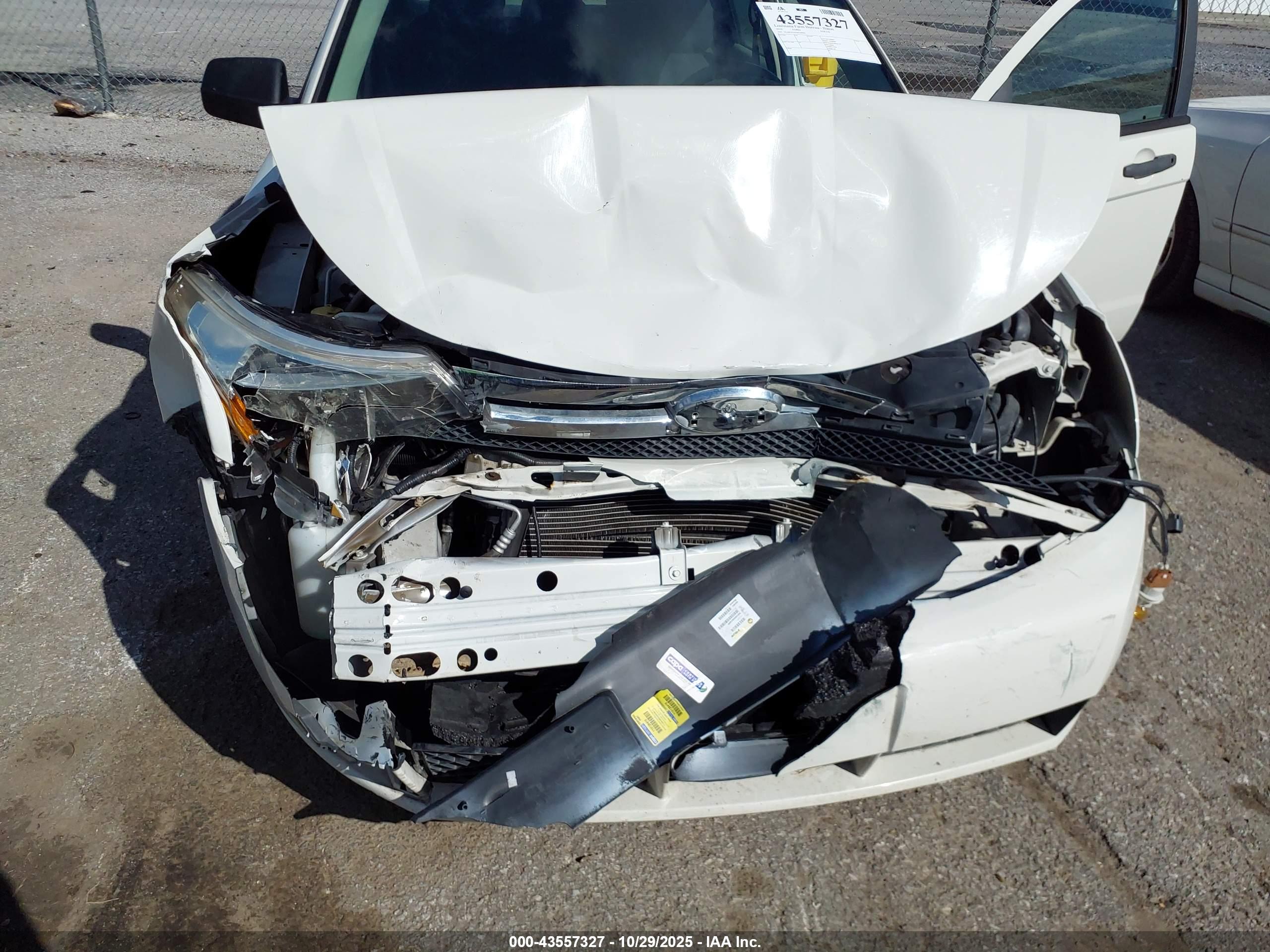 FORD FOCUS image 6