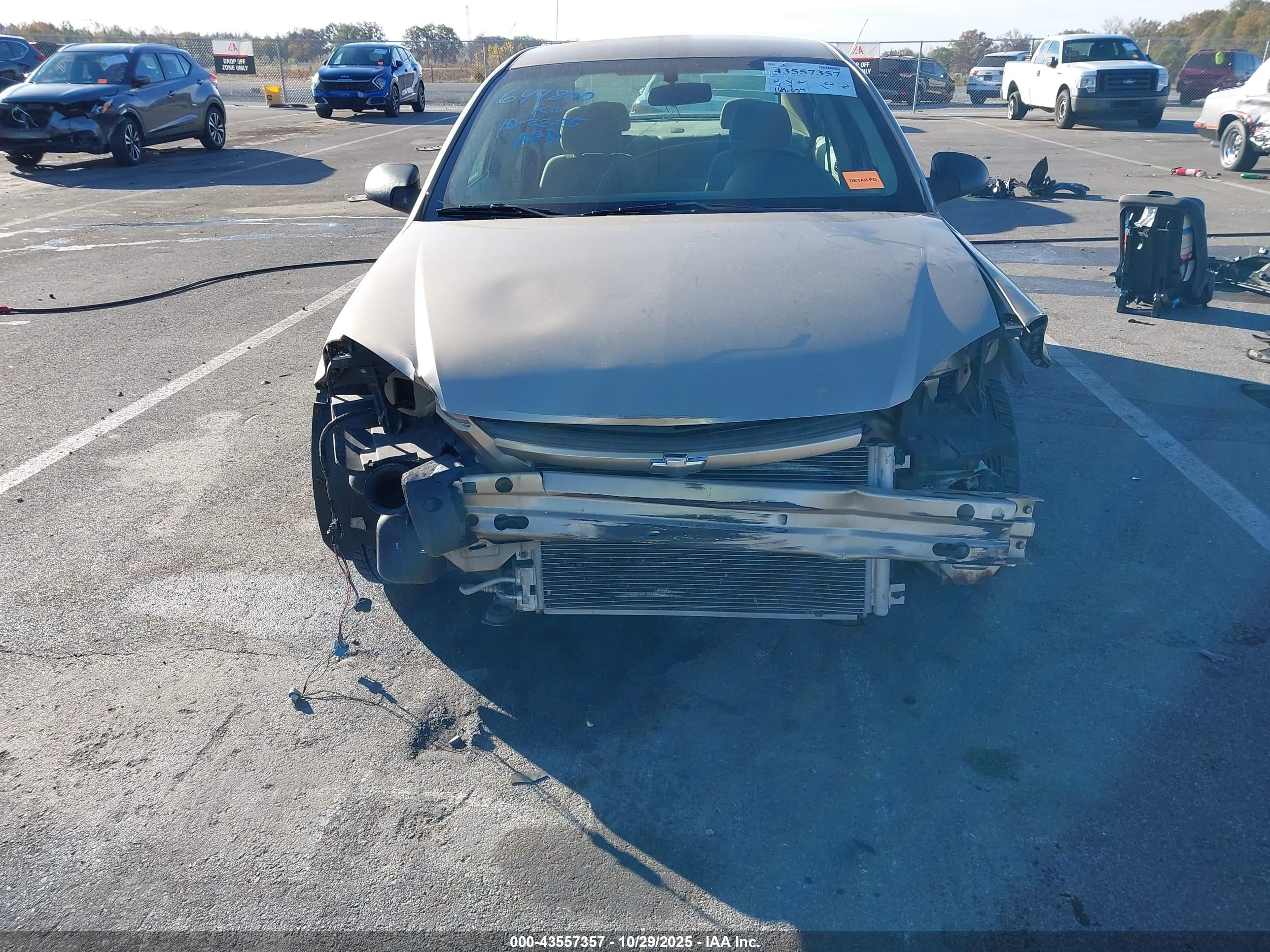 CHEVROLET COBALT image 6
