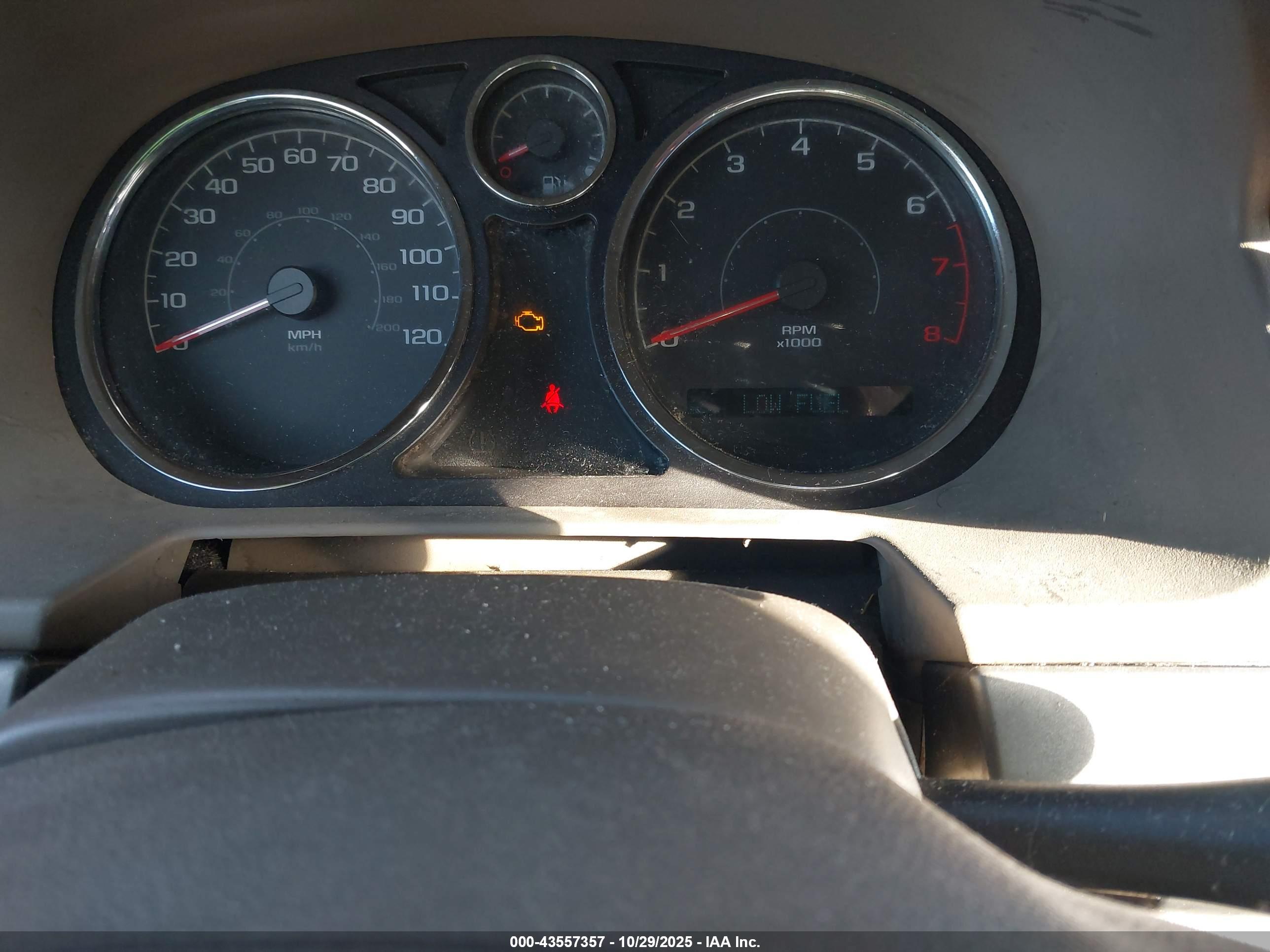 CHEVROLET COBALT image 7