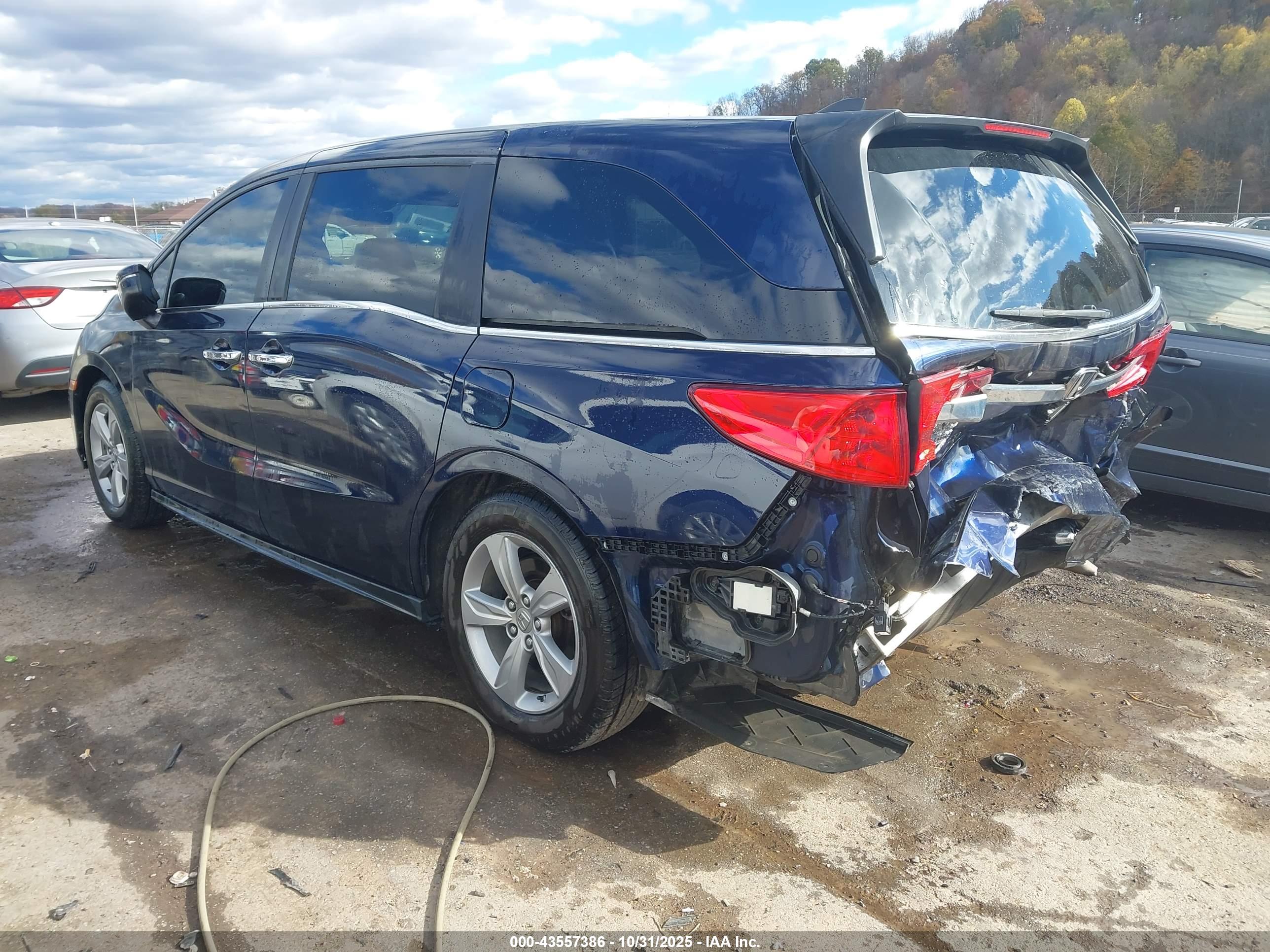 HONDA ODYSSEY image 3