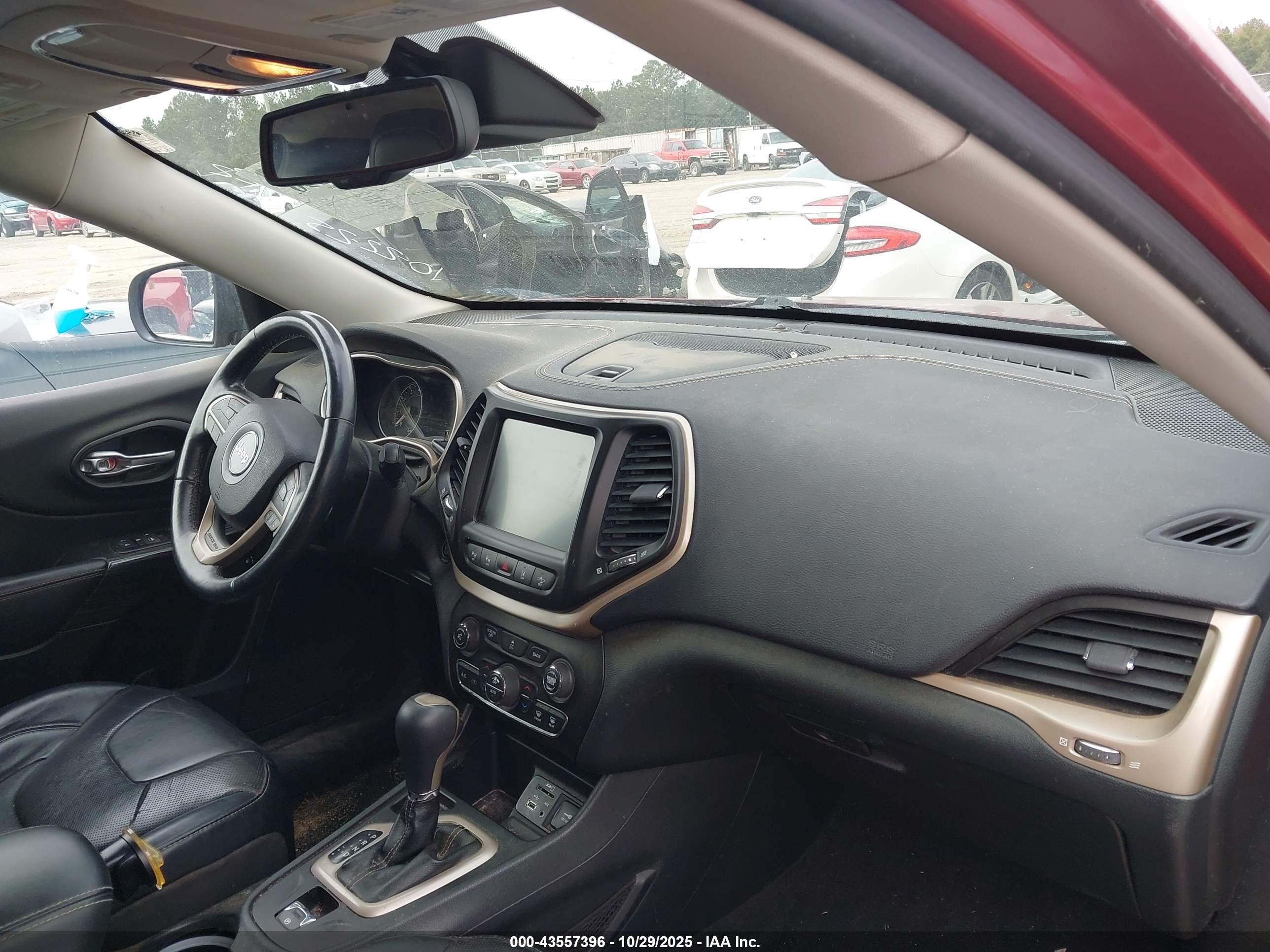 JEEP CHEROKEE image 5
