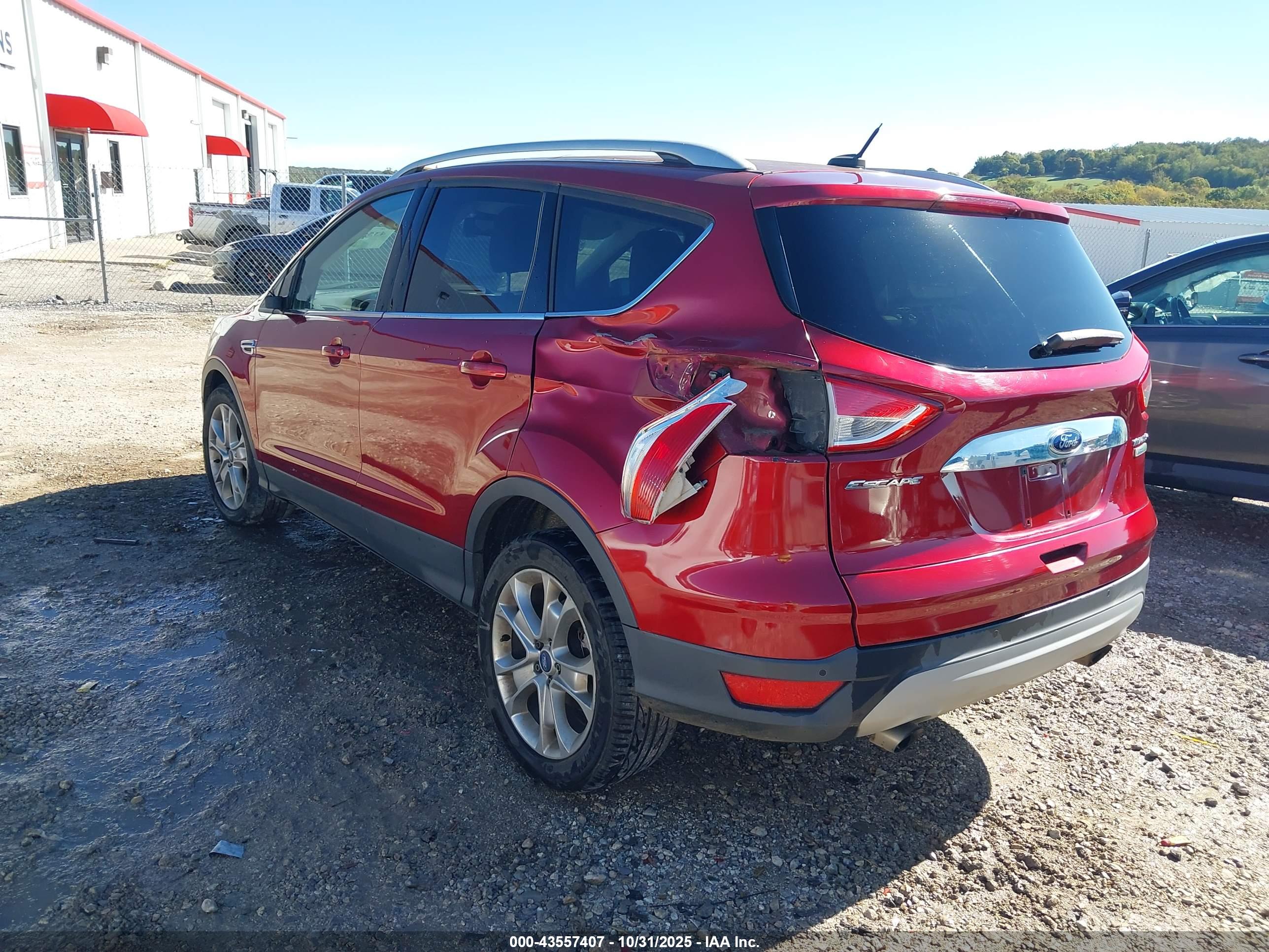 FORD ESCAPE image 3