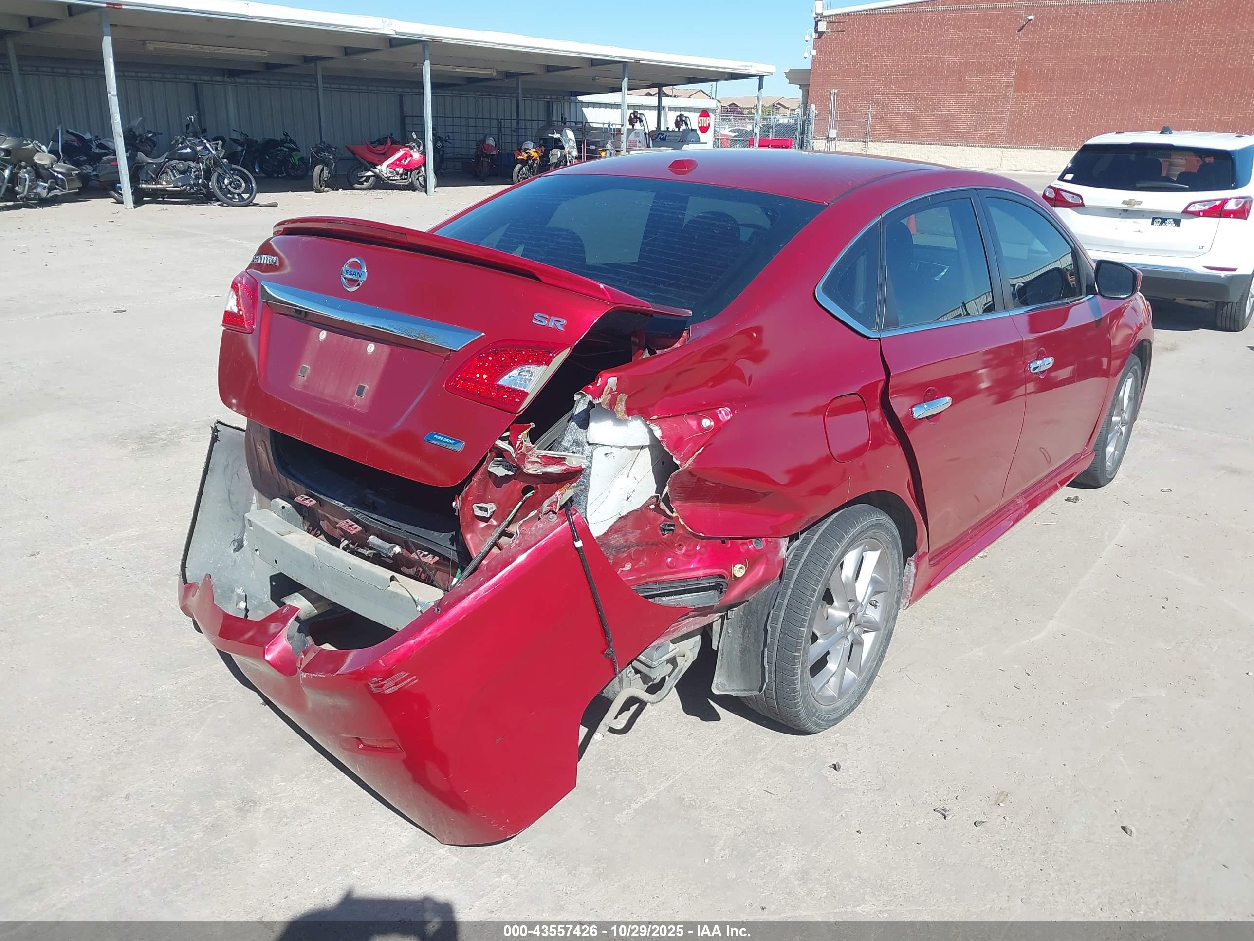NISSAN SENTRA image 4