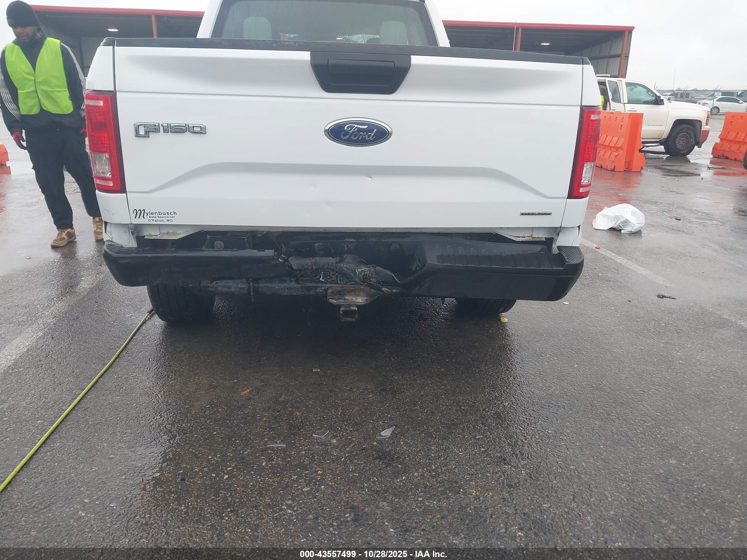 FORD F-150 image 6