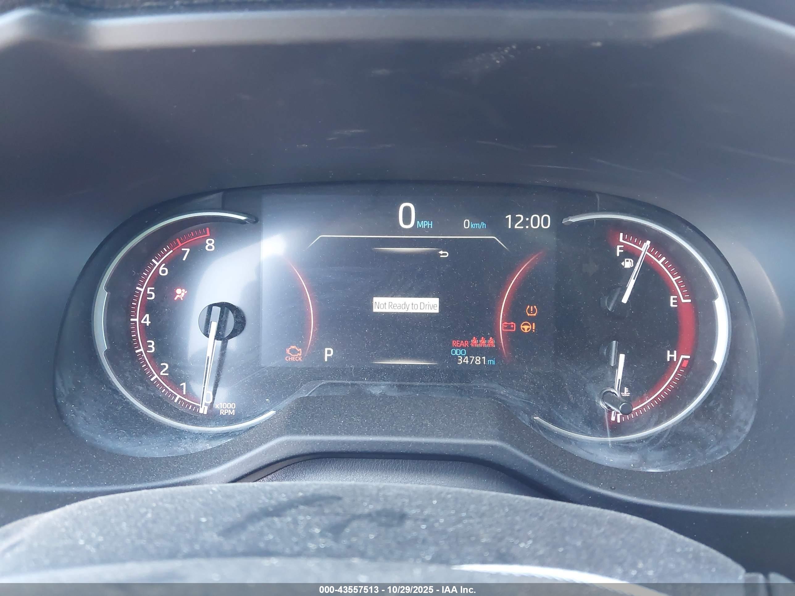 TOYOTA RAV4 image 7