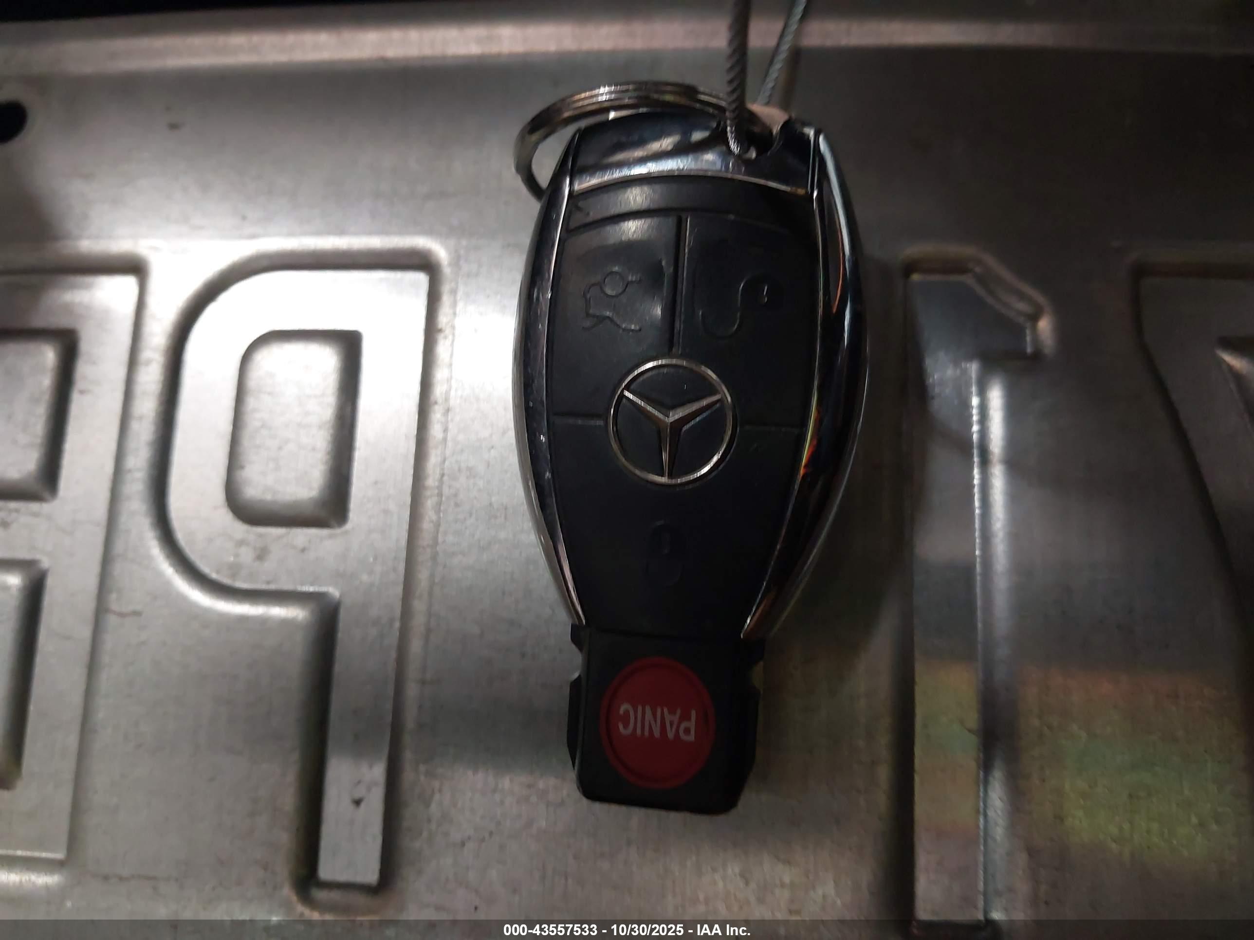 MERCEDES-BENZ CLK image 11