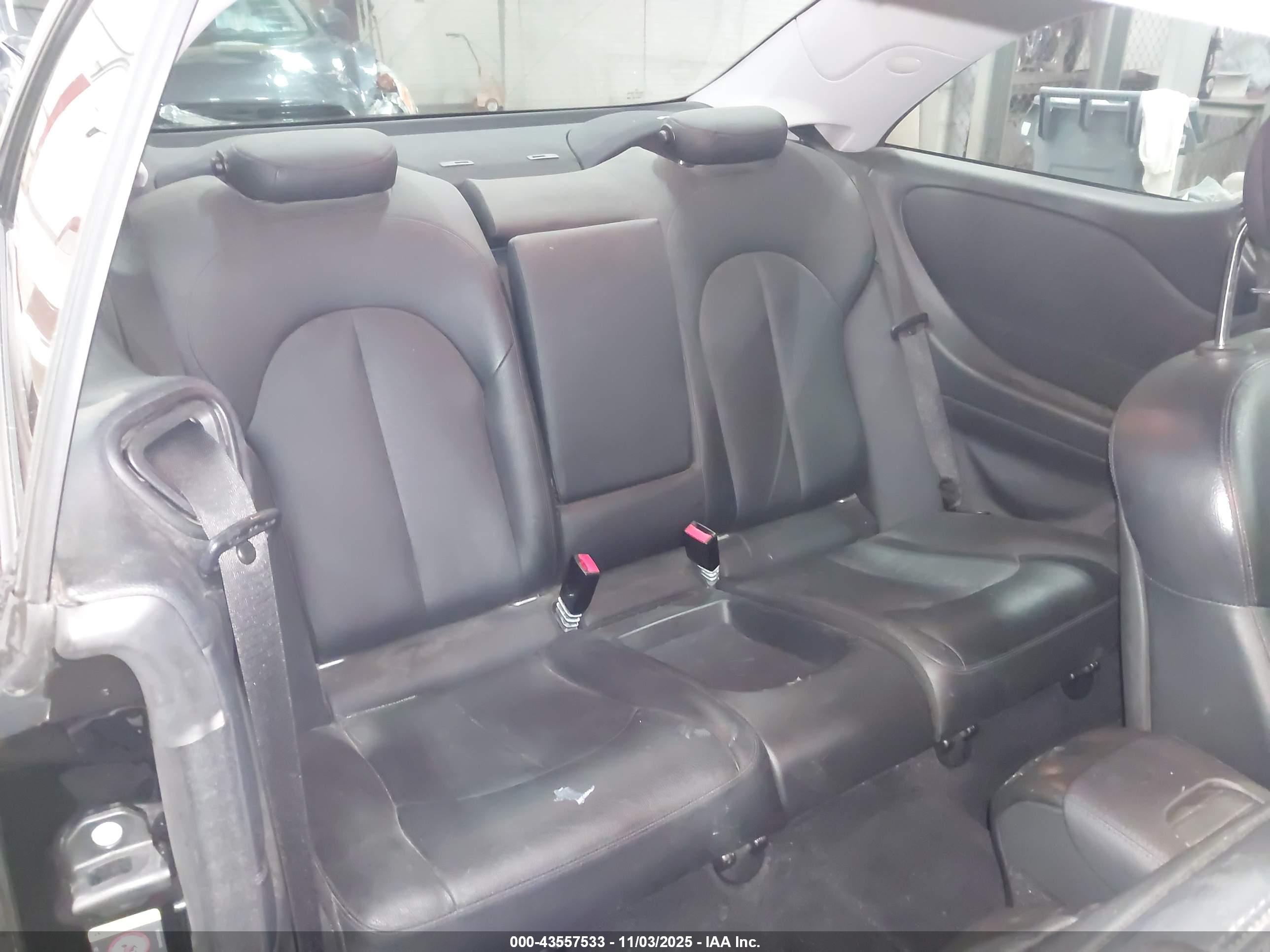 MERCEDES-BENZ CLK image 8