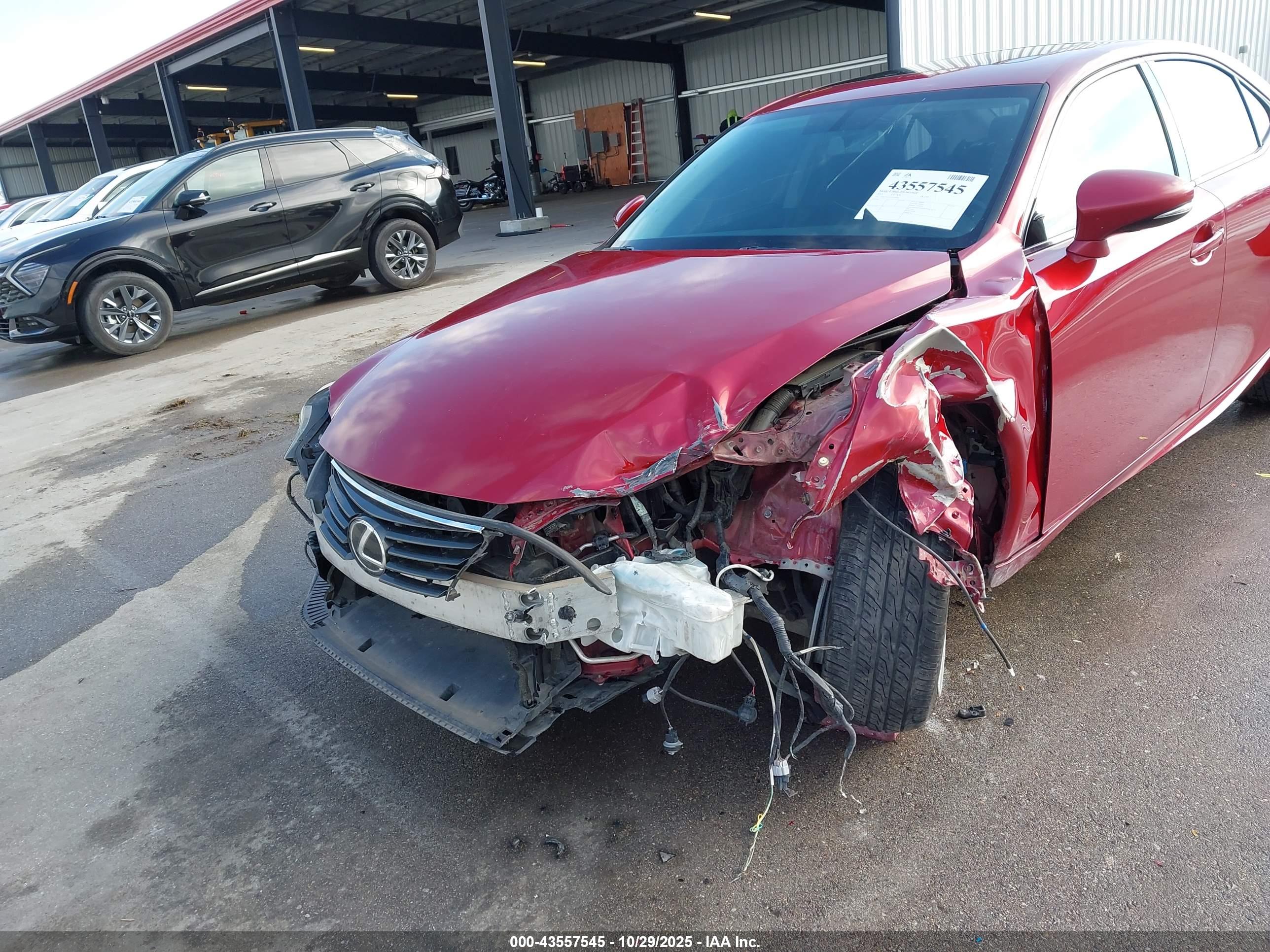 LEXUS IS image 6