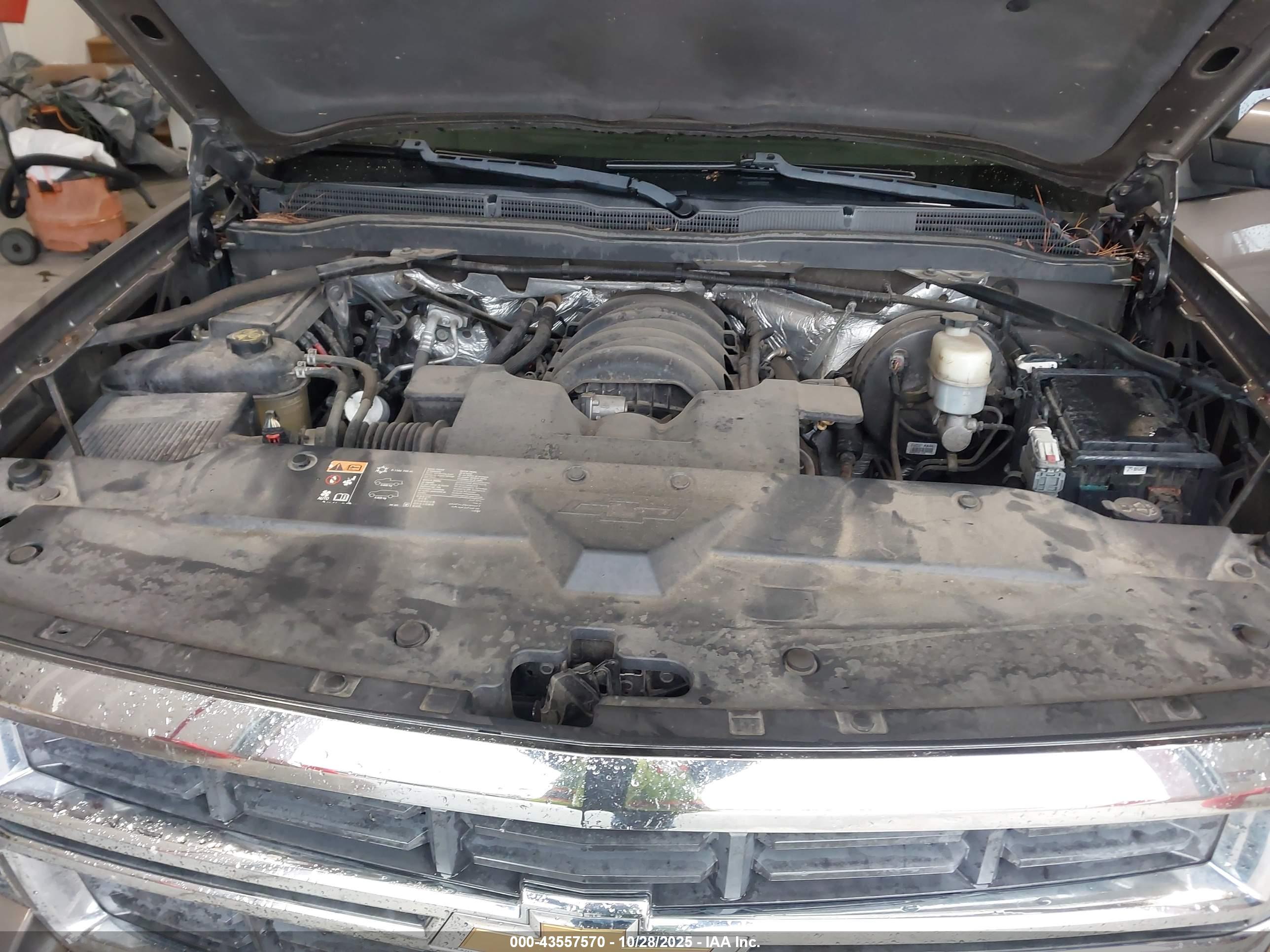 CHEVROLET SILVERADO image 10