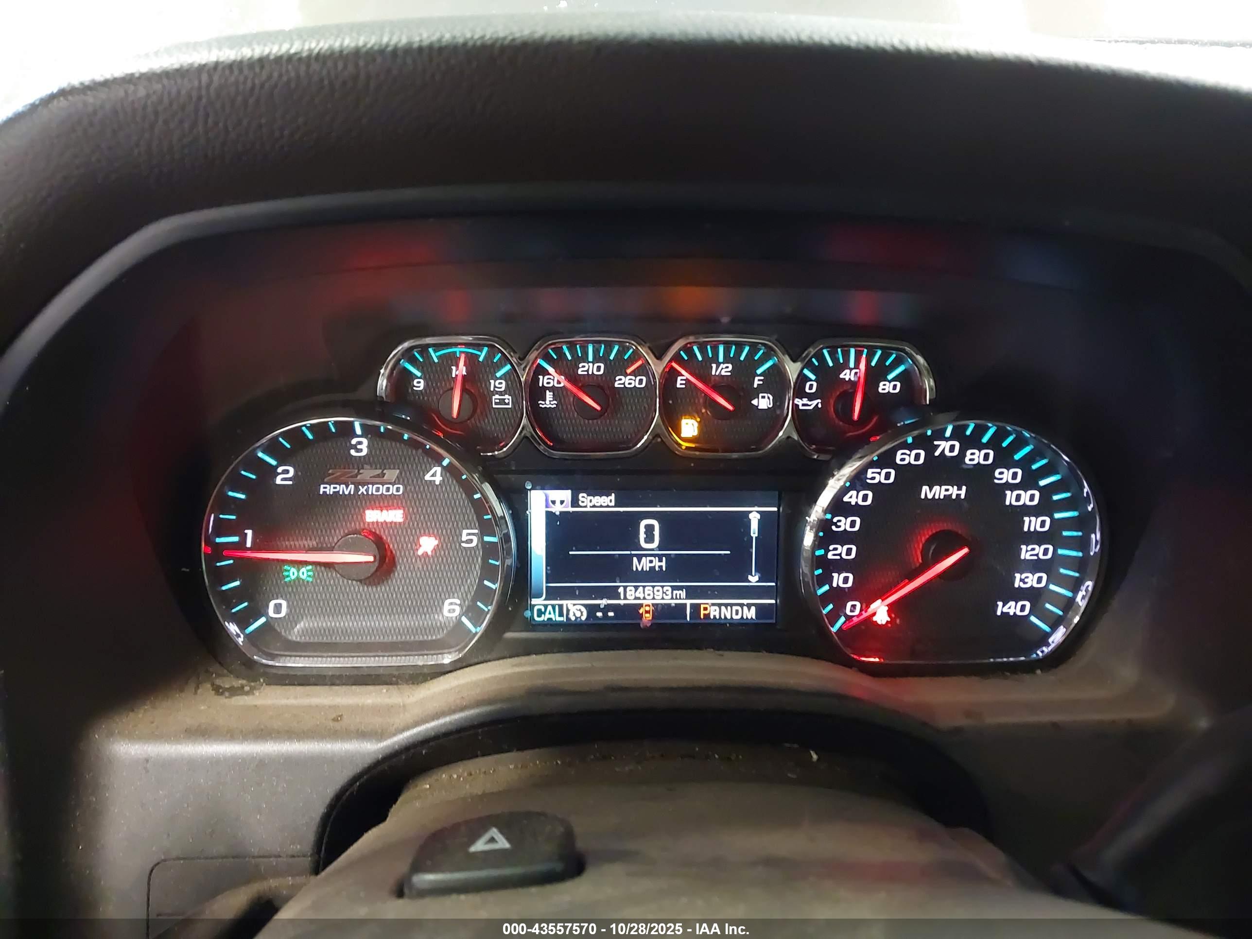 CHEVROLET SILVERADO image 7