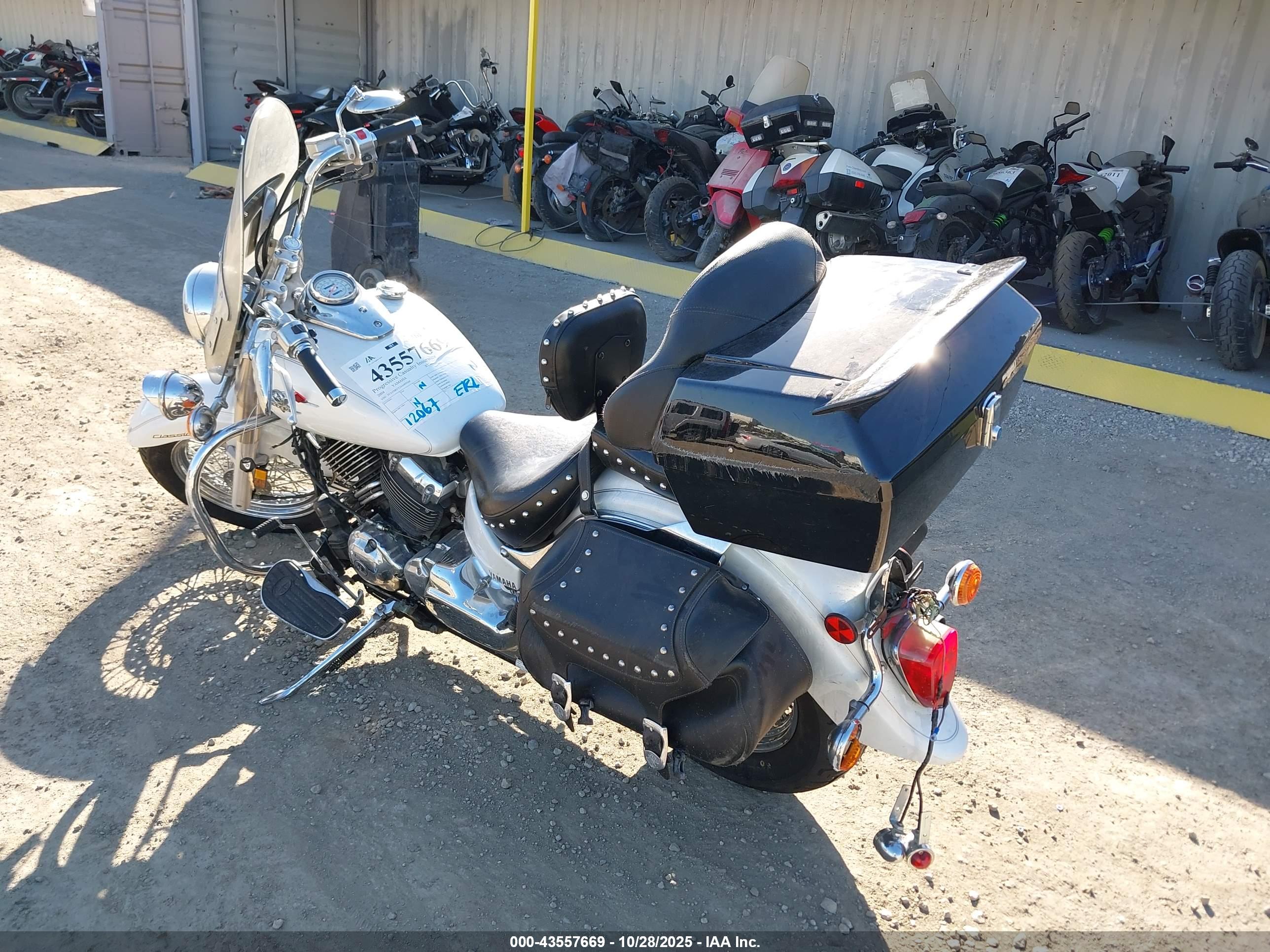 YAMAHA XVS65 image 3