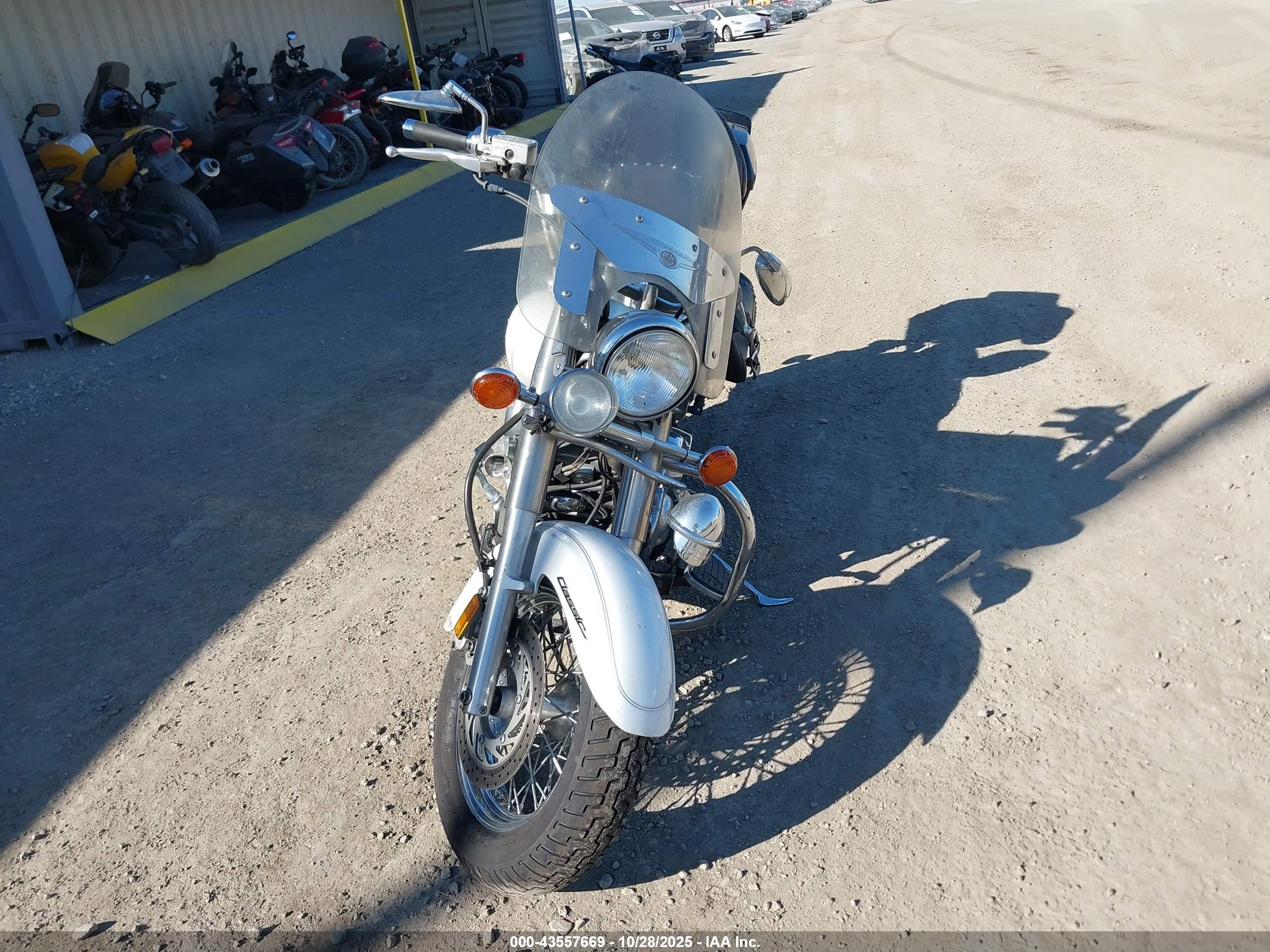 YAMAHA XVS65 image 5