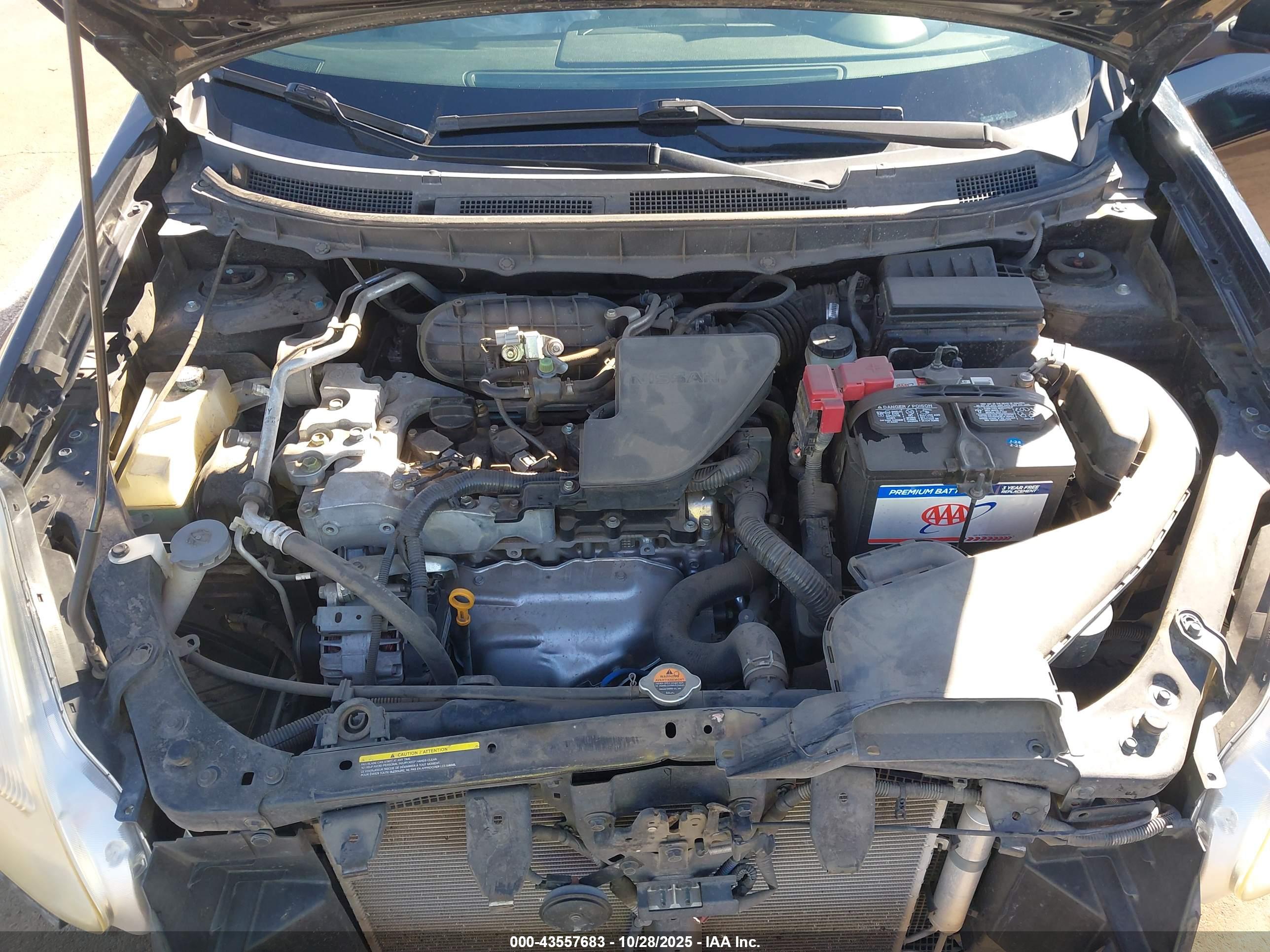 NISSAN ROGUE image 10