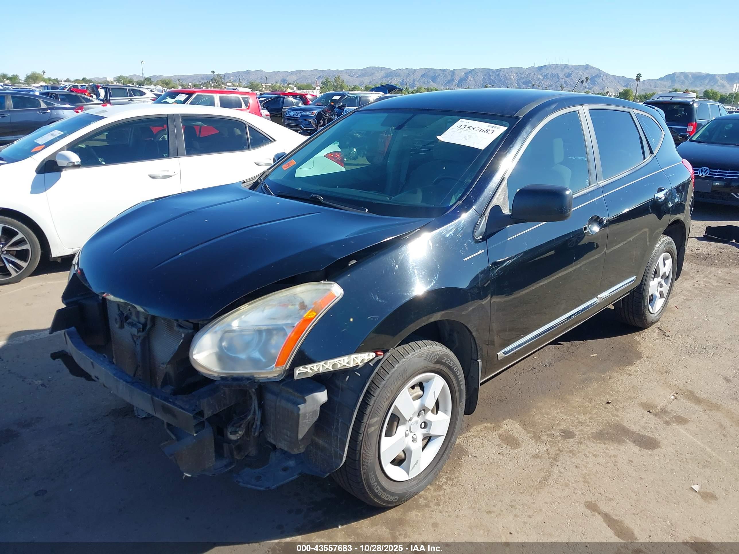 NISSAN ROGUE image 2