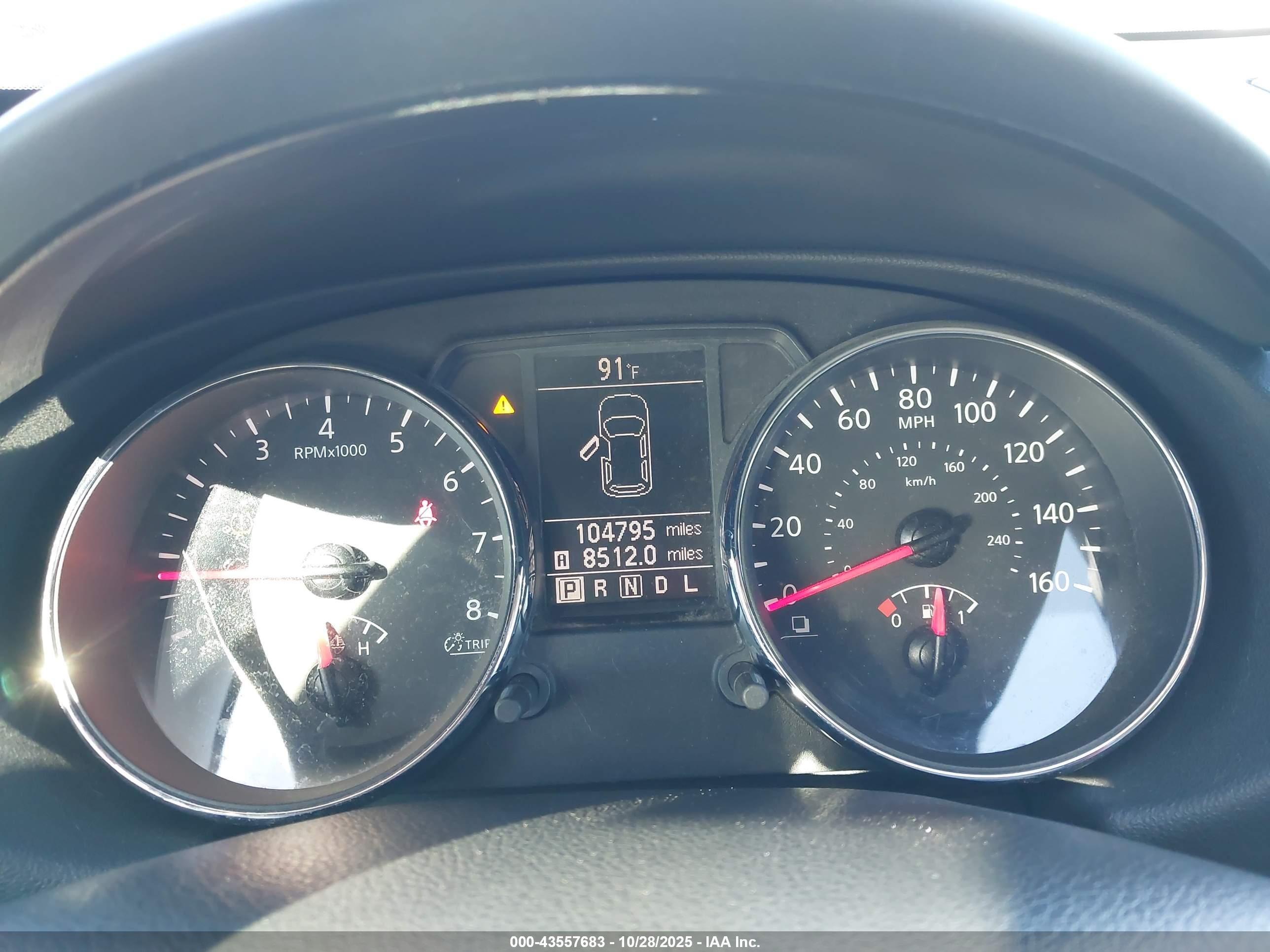 NISSAN ROGUE image 7