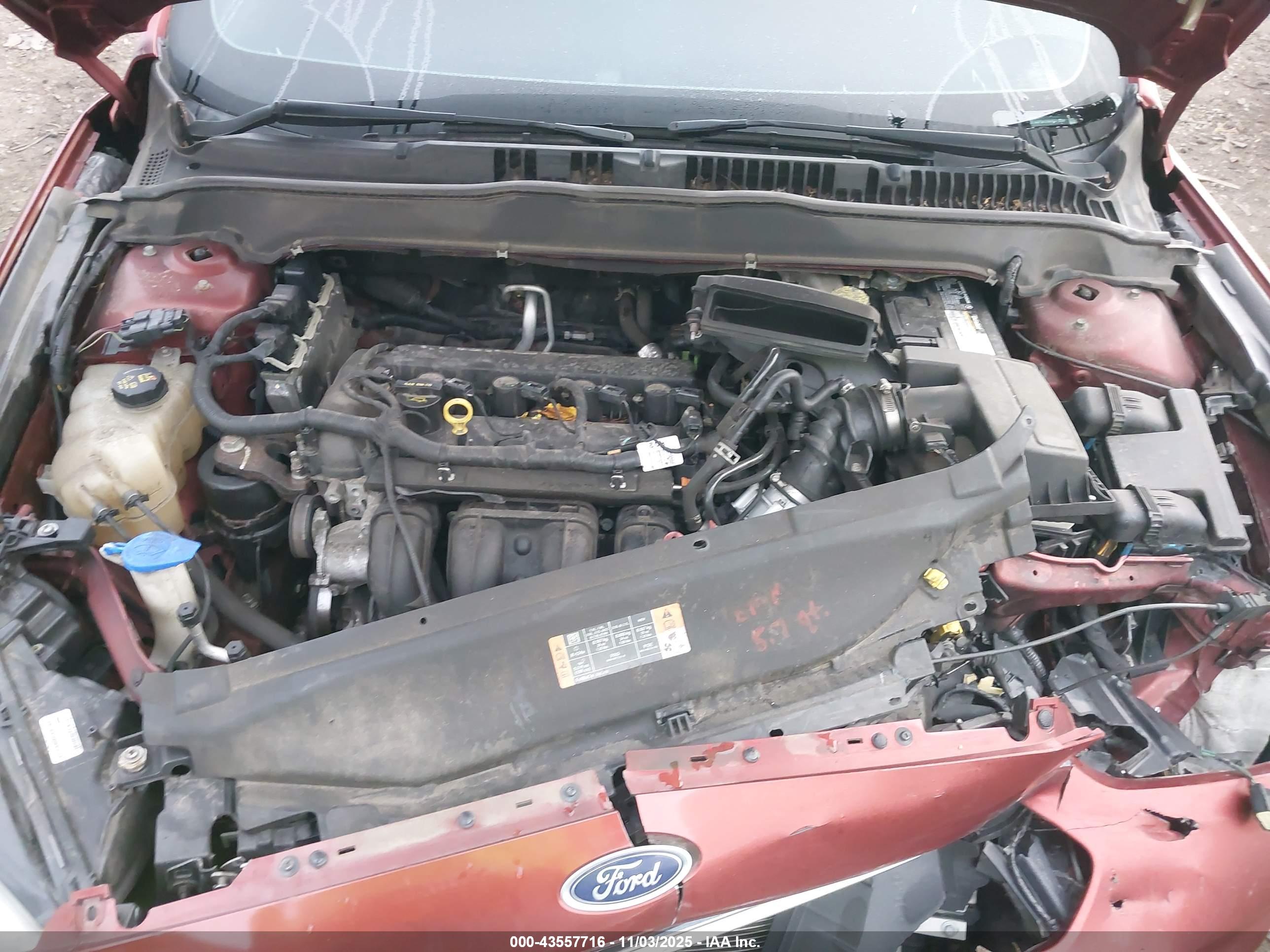 FORD FUSION image 10