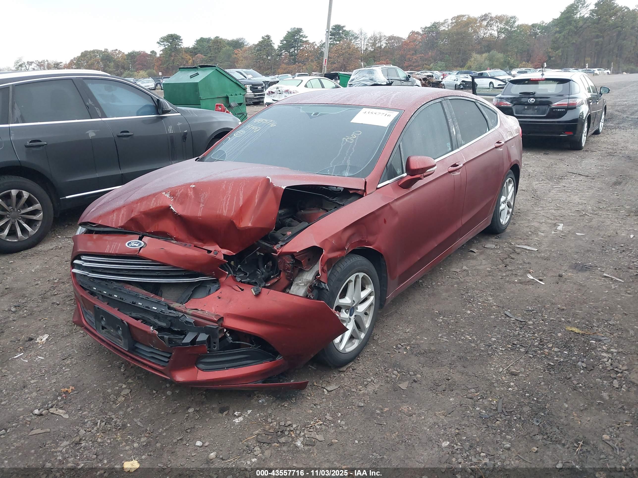 FORD FUSION image 2
