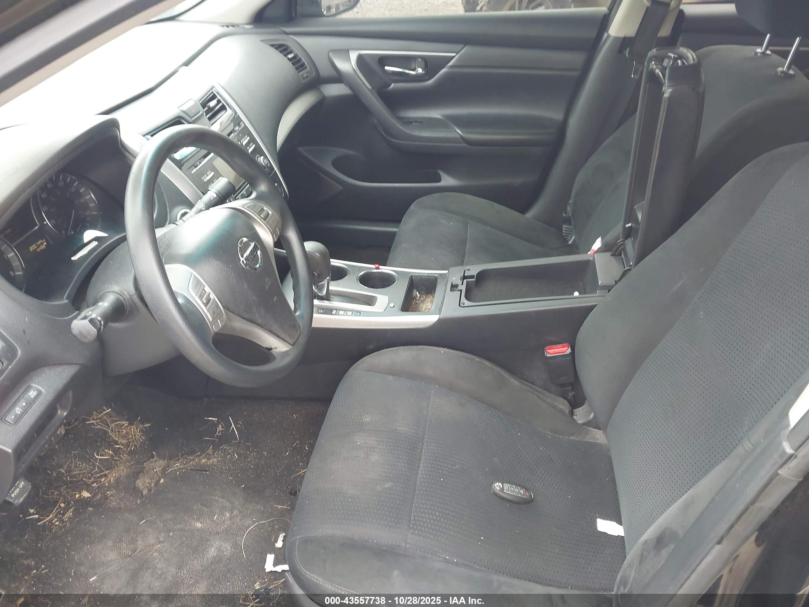 NISSAN ALTIMA image 5