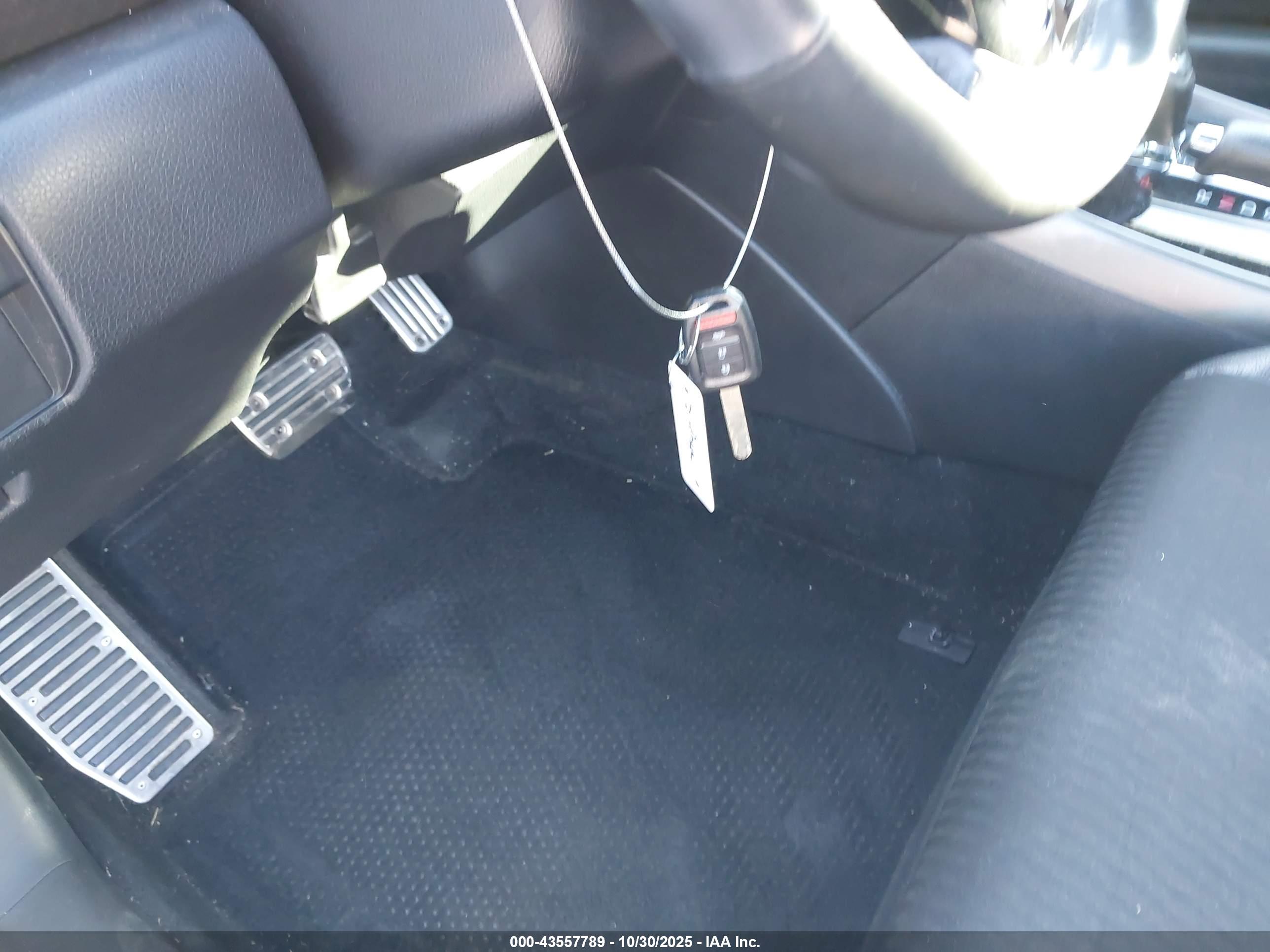 HONDA ACCORD image 11