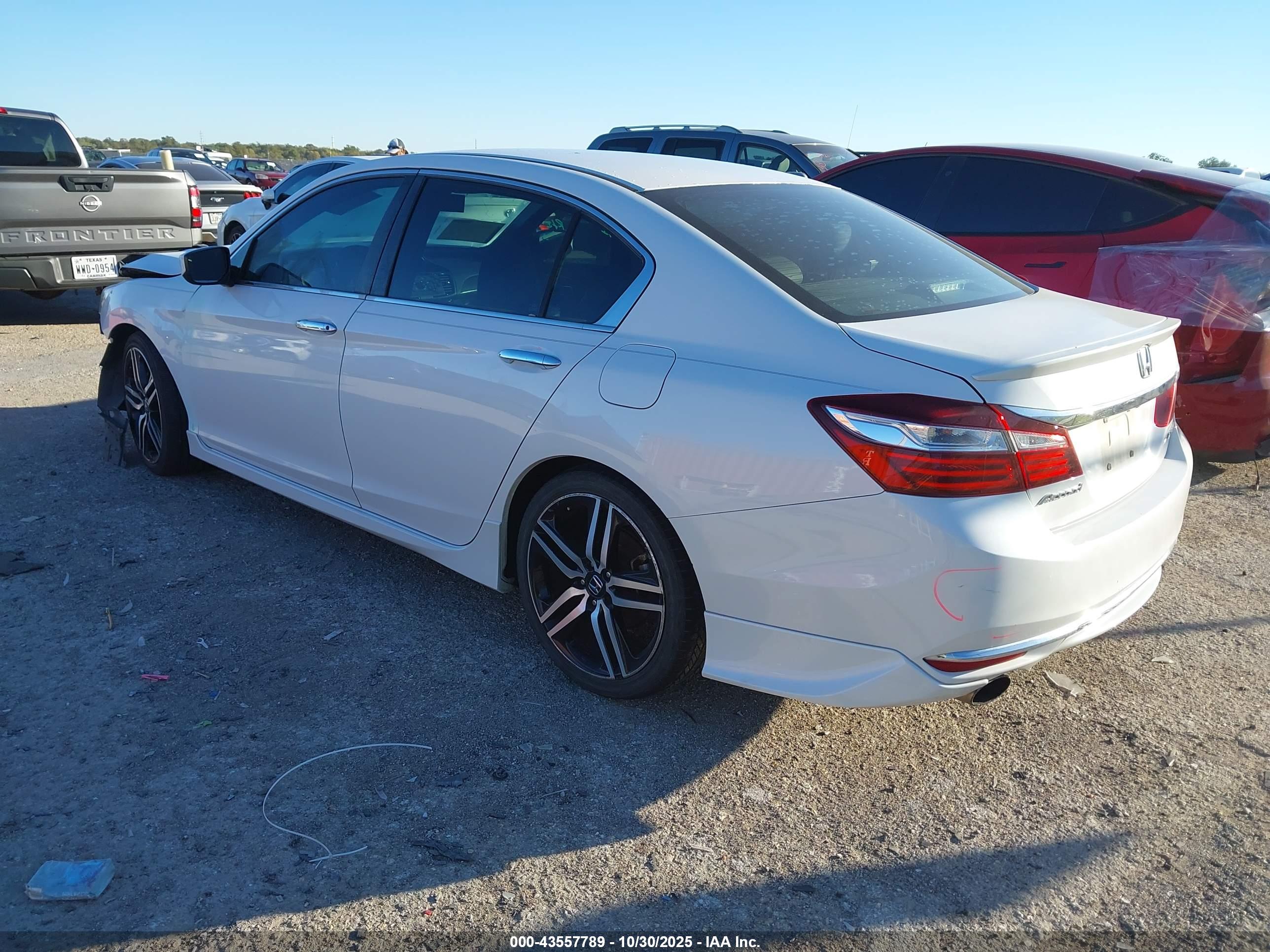 HONDA ACCORD image 3