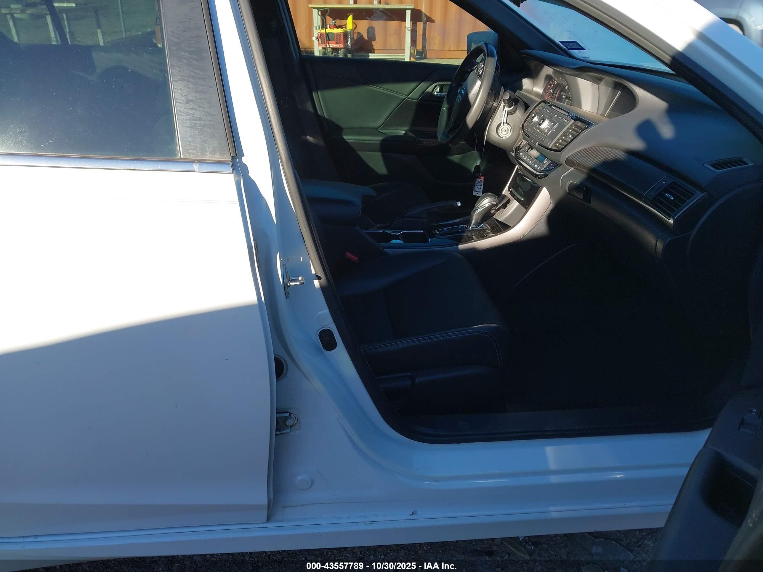 HONDA ACCORD image 5