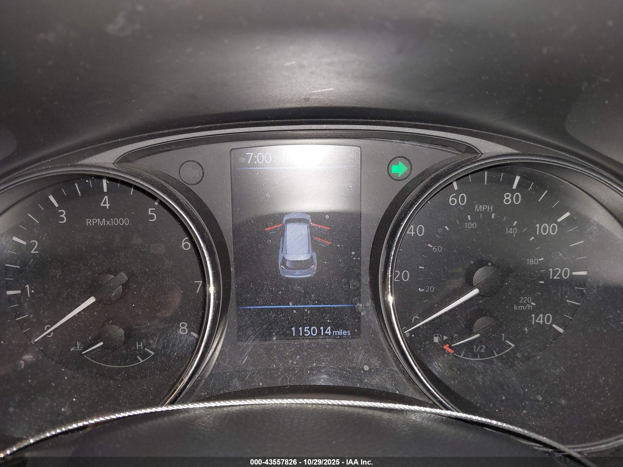 NISSAN ROGUE image 7