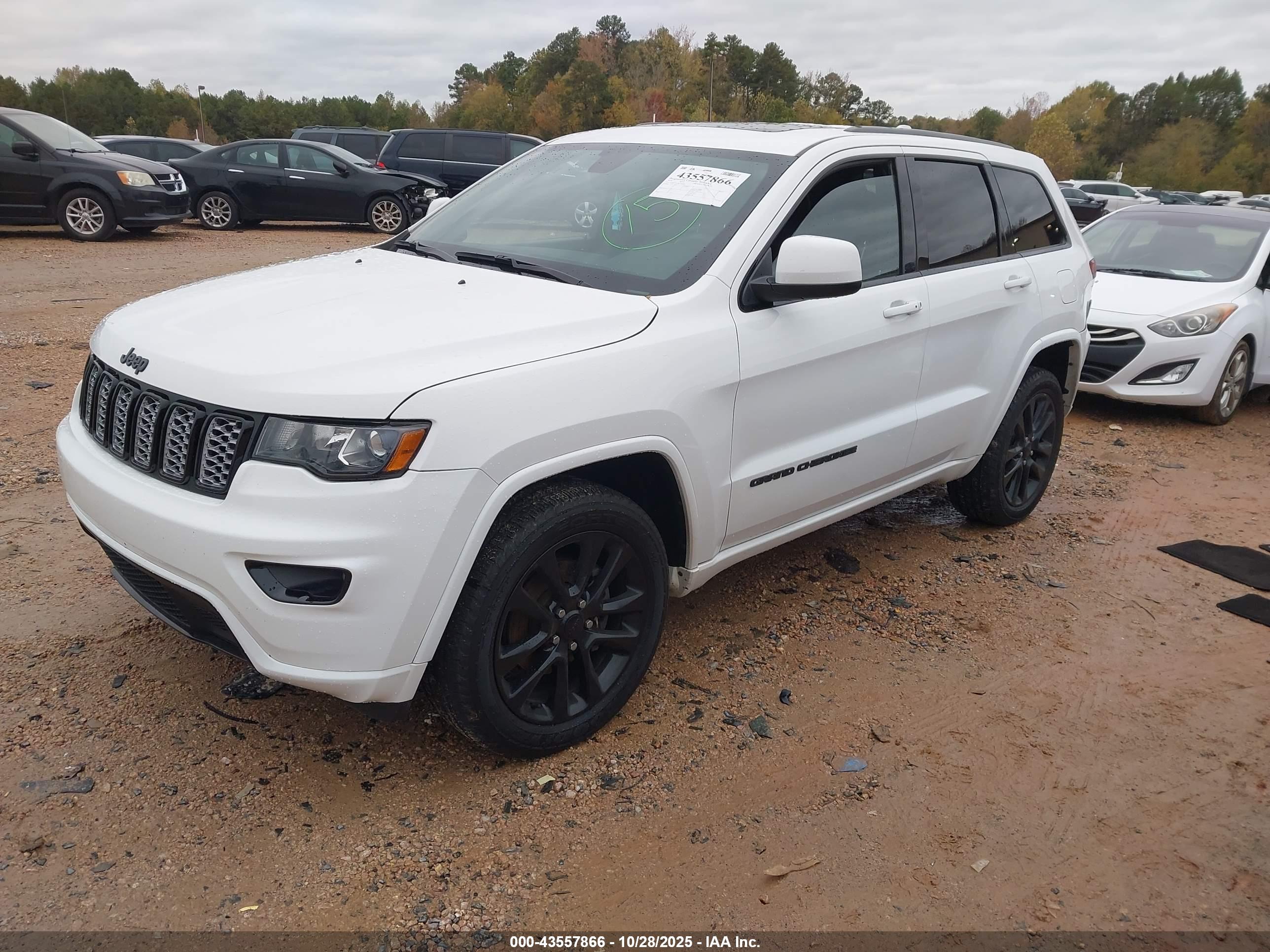 JEEP GRAND image 2