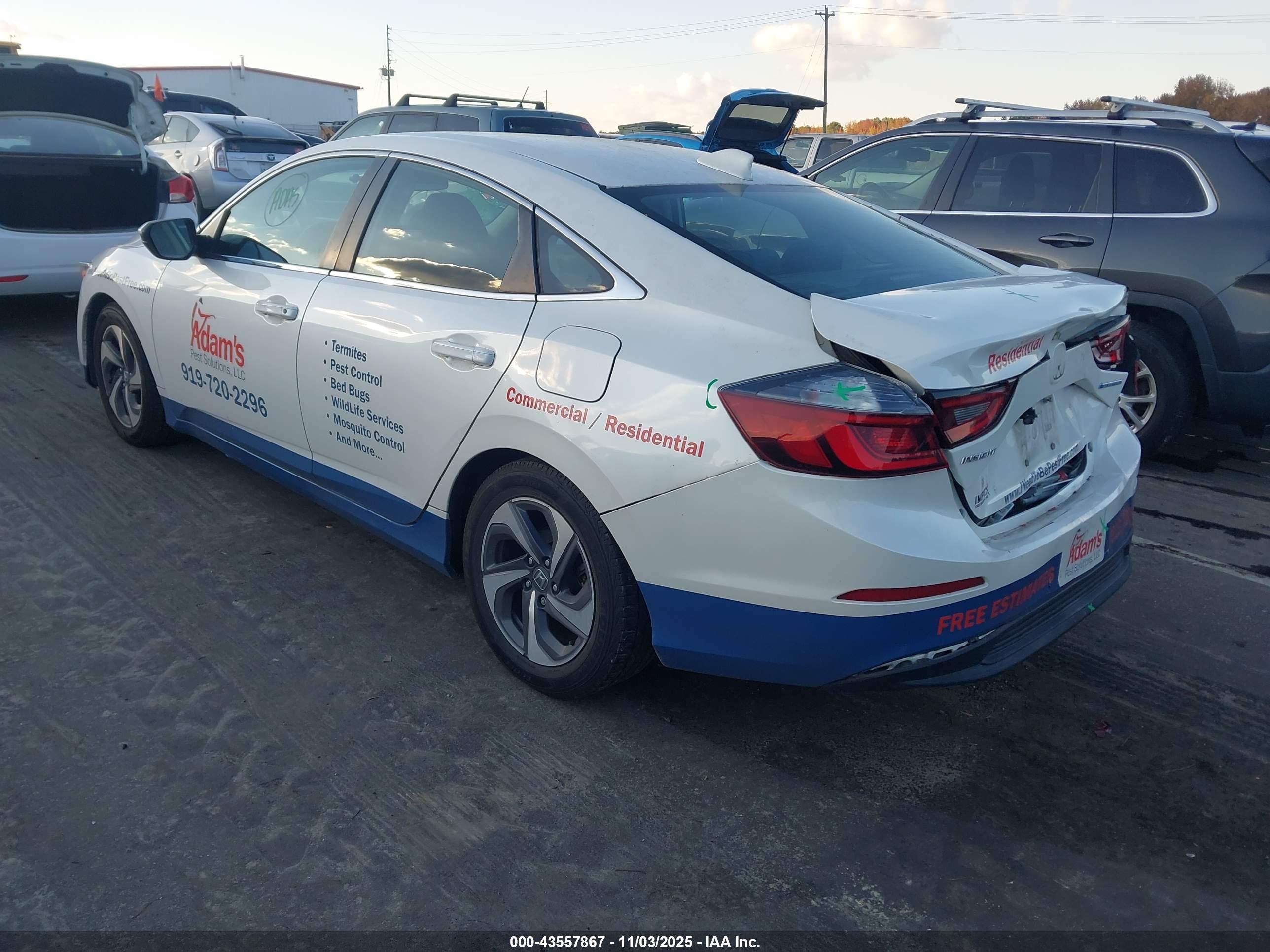 HONDA INSIGHT image 3