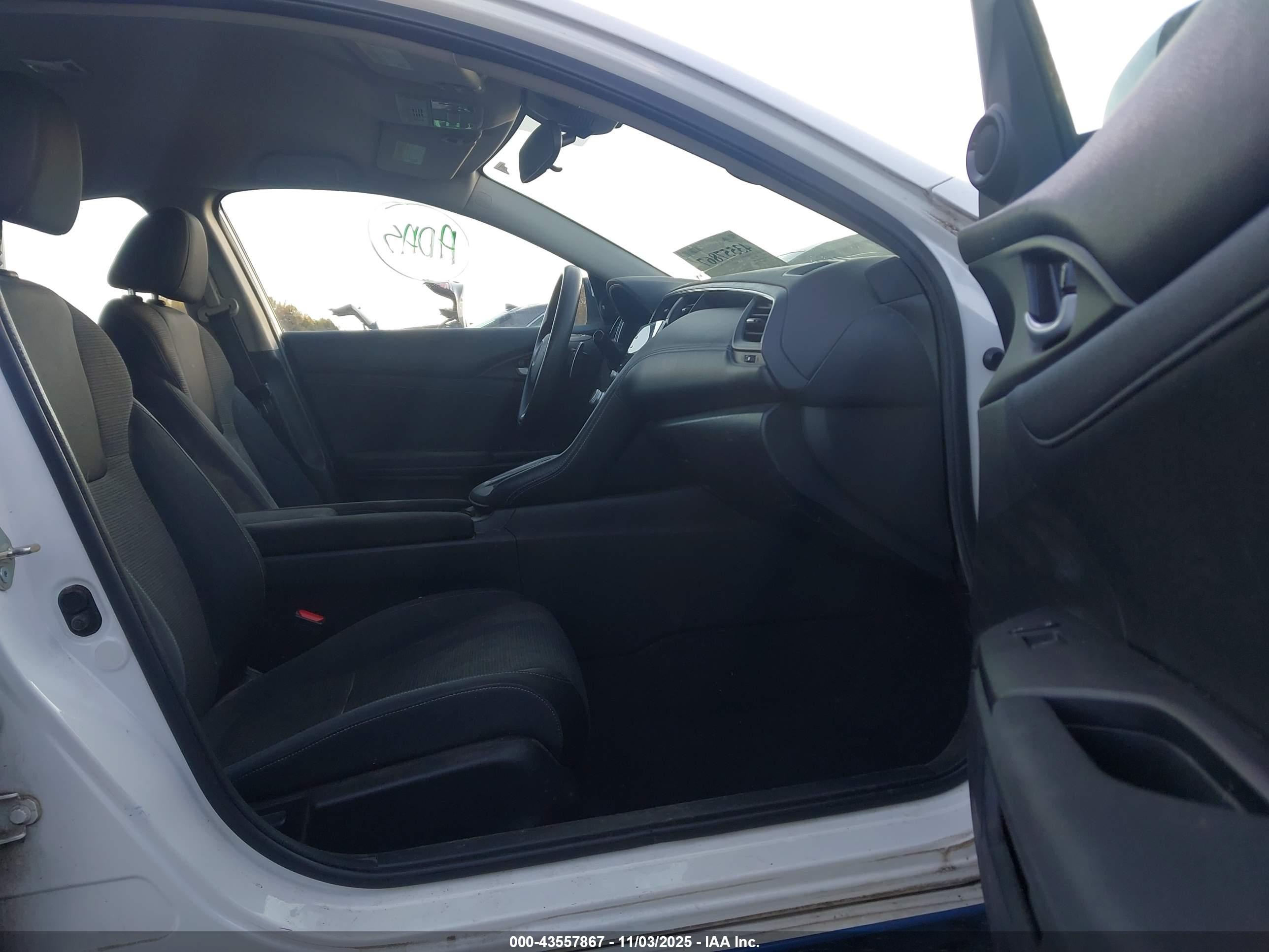 HONDA INSIGHT image 5