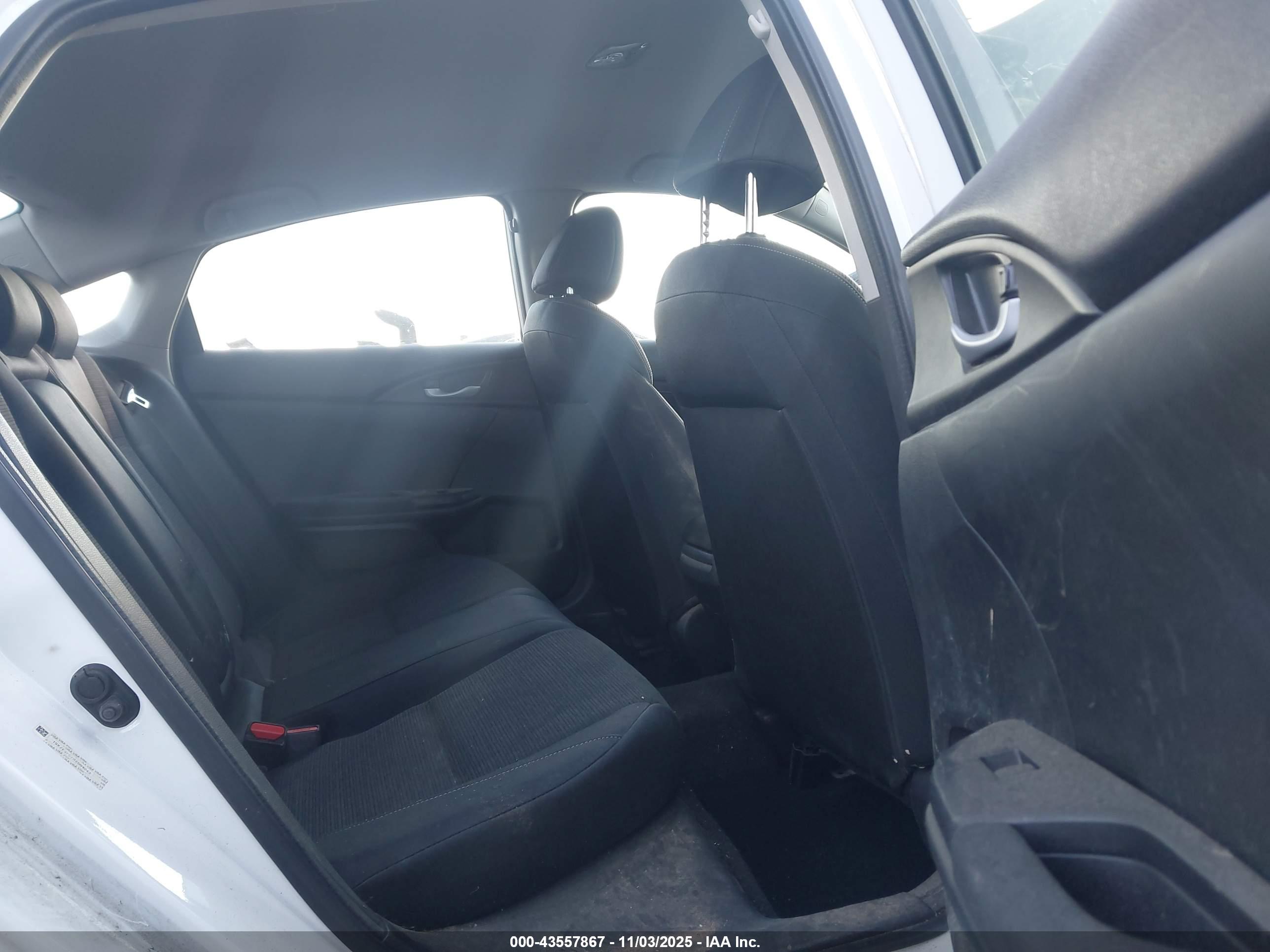 HONDA INSIGHT image 8