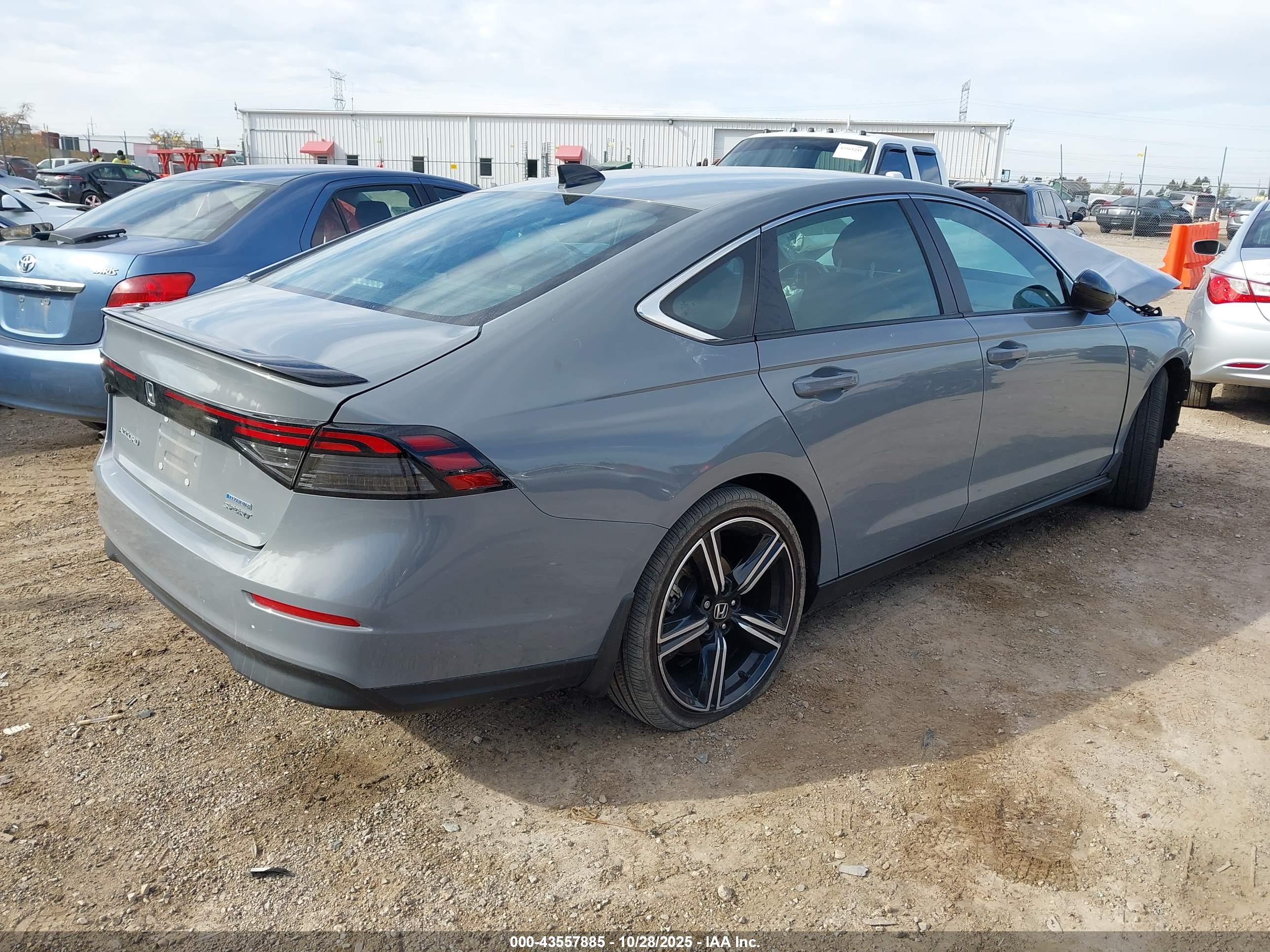 HONDA ACCORD image 4