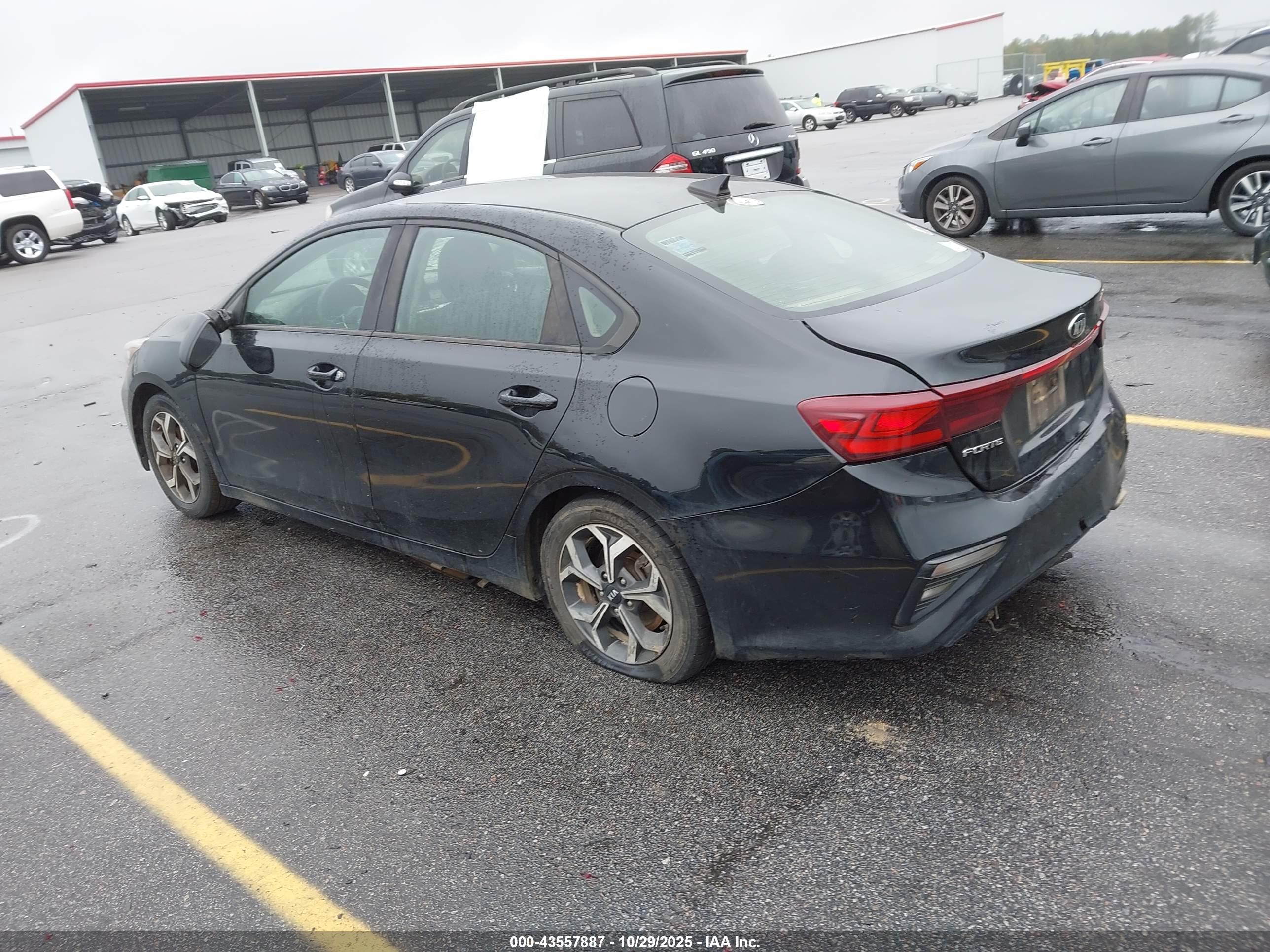 KIA FORTE image 3
