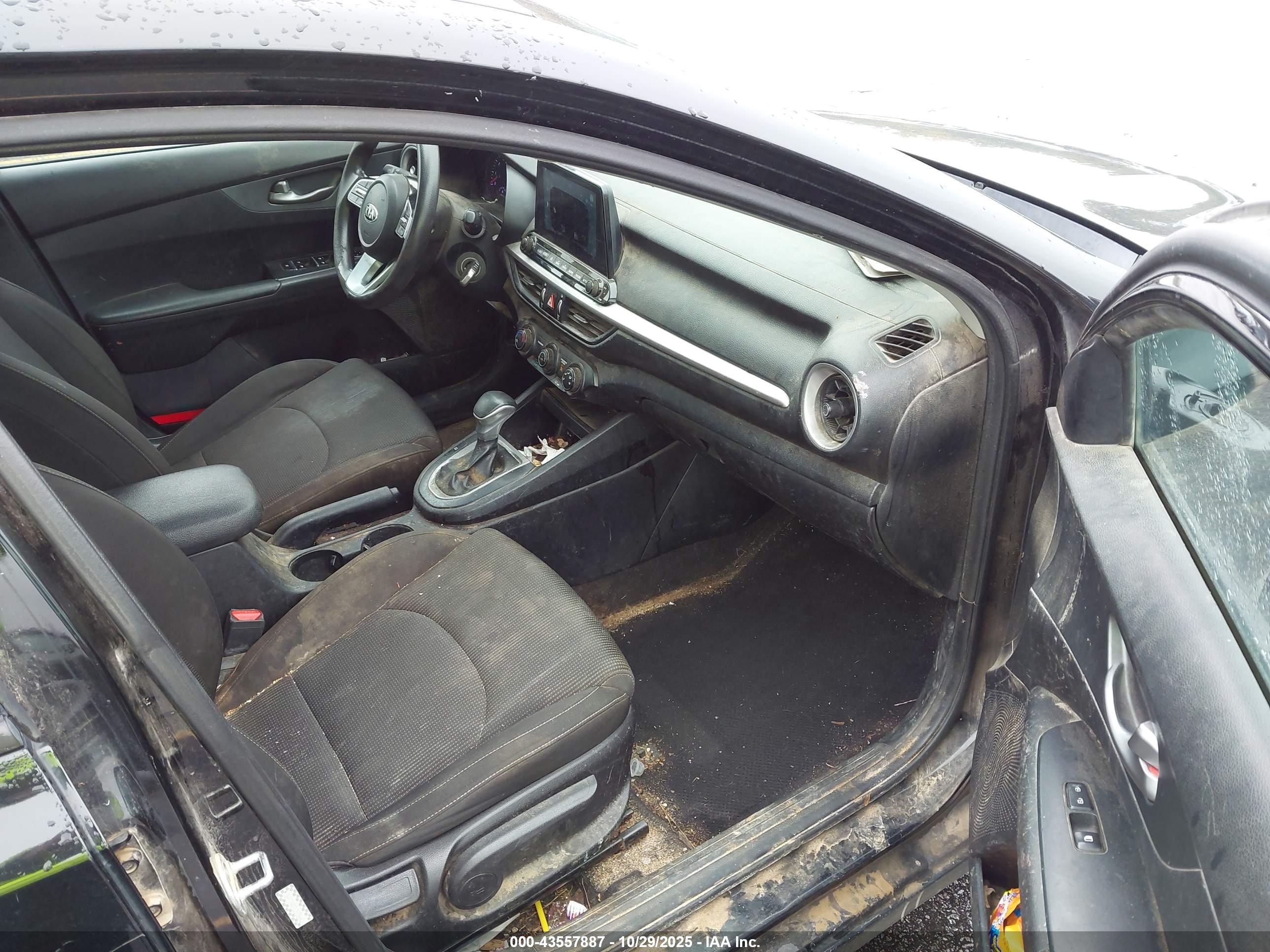 KIA FORTE image 5