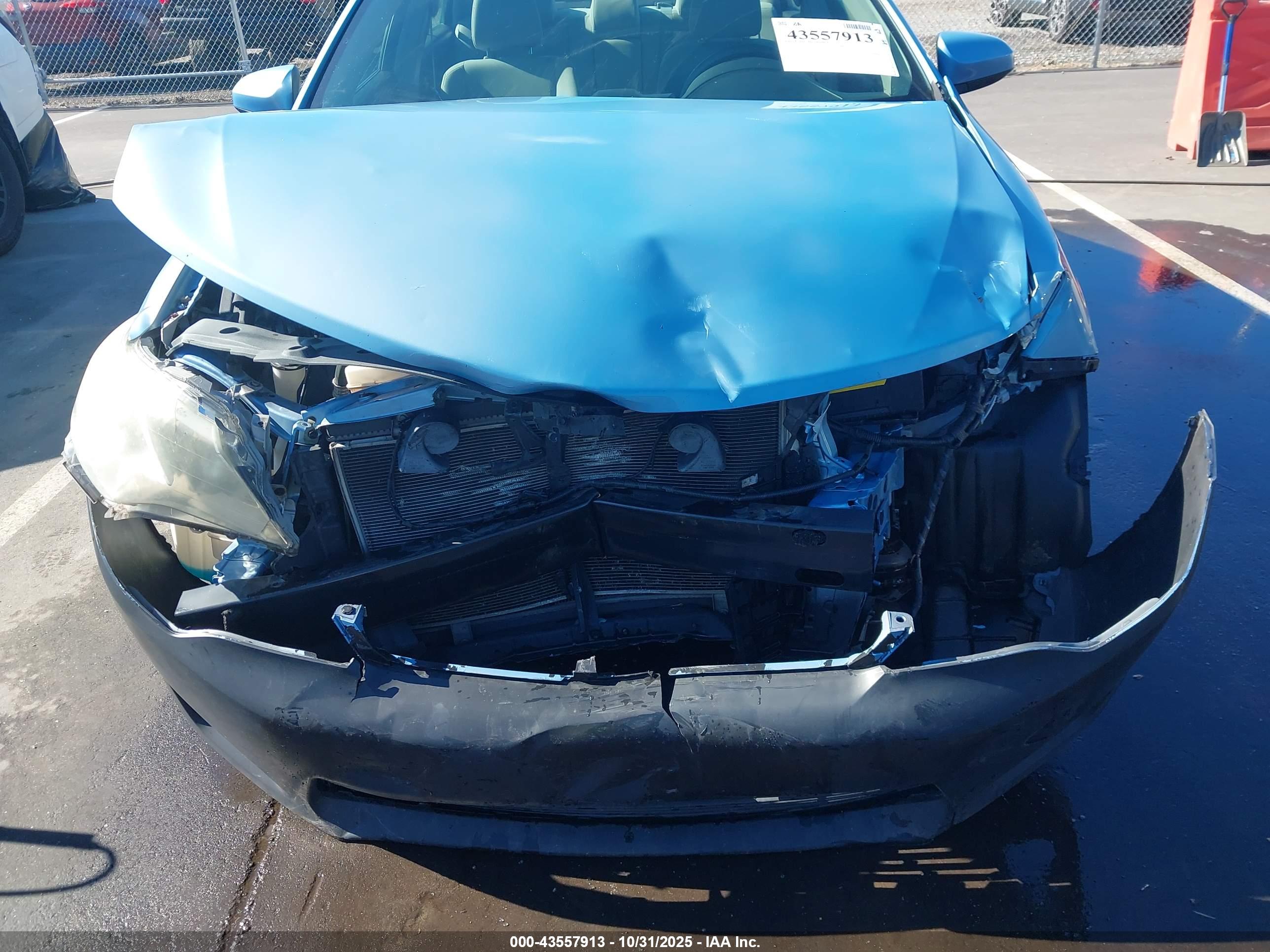 TOYOTA CAMRY image 6