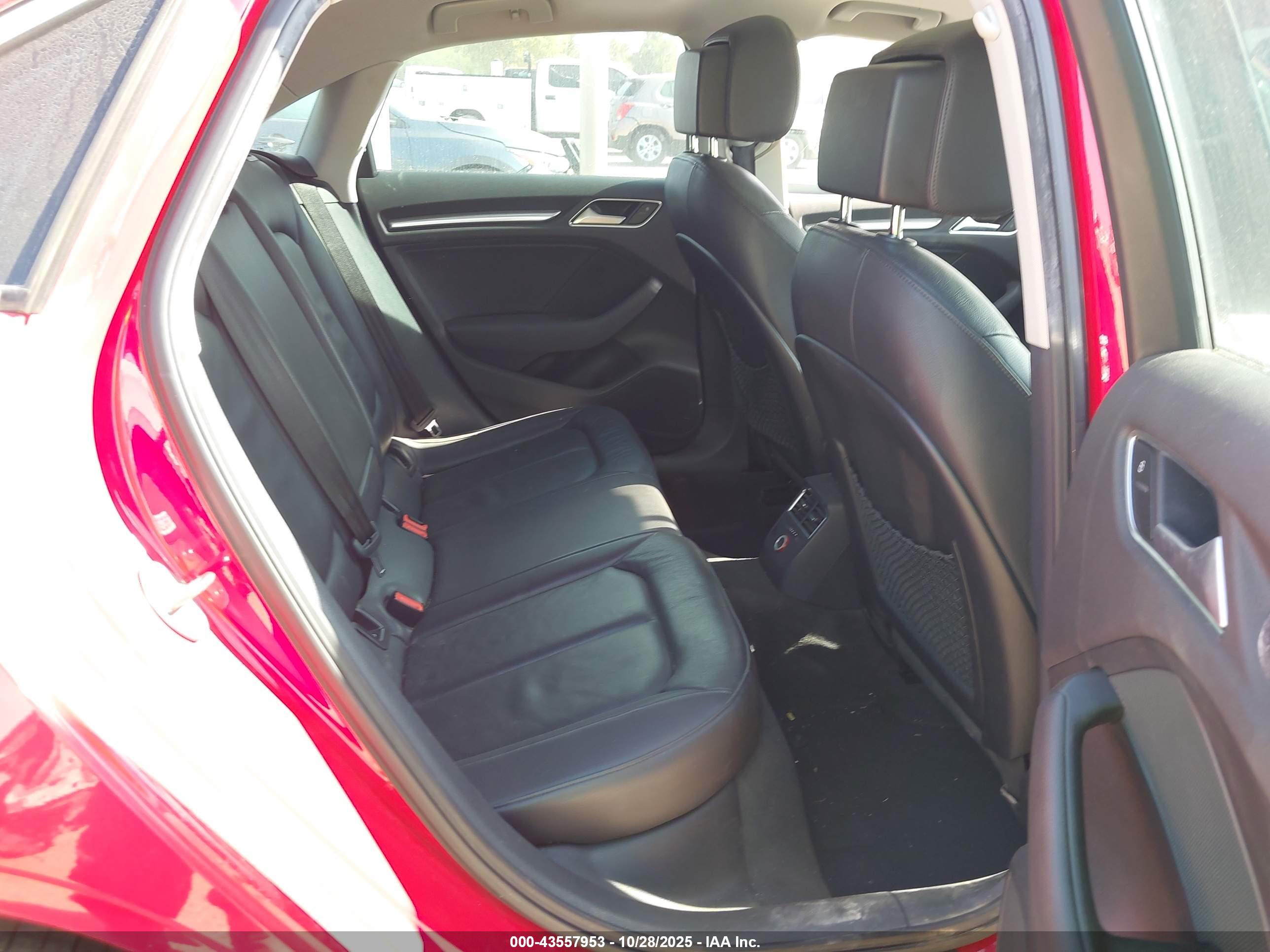 AUDI A3 image 8