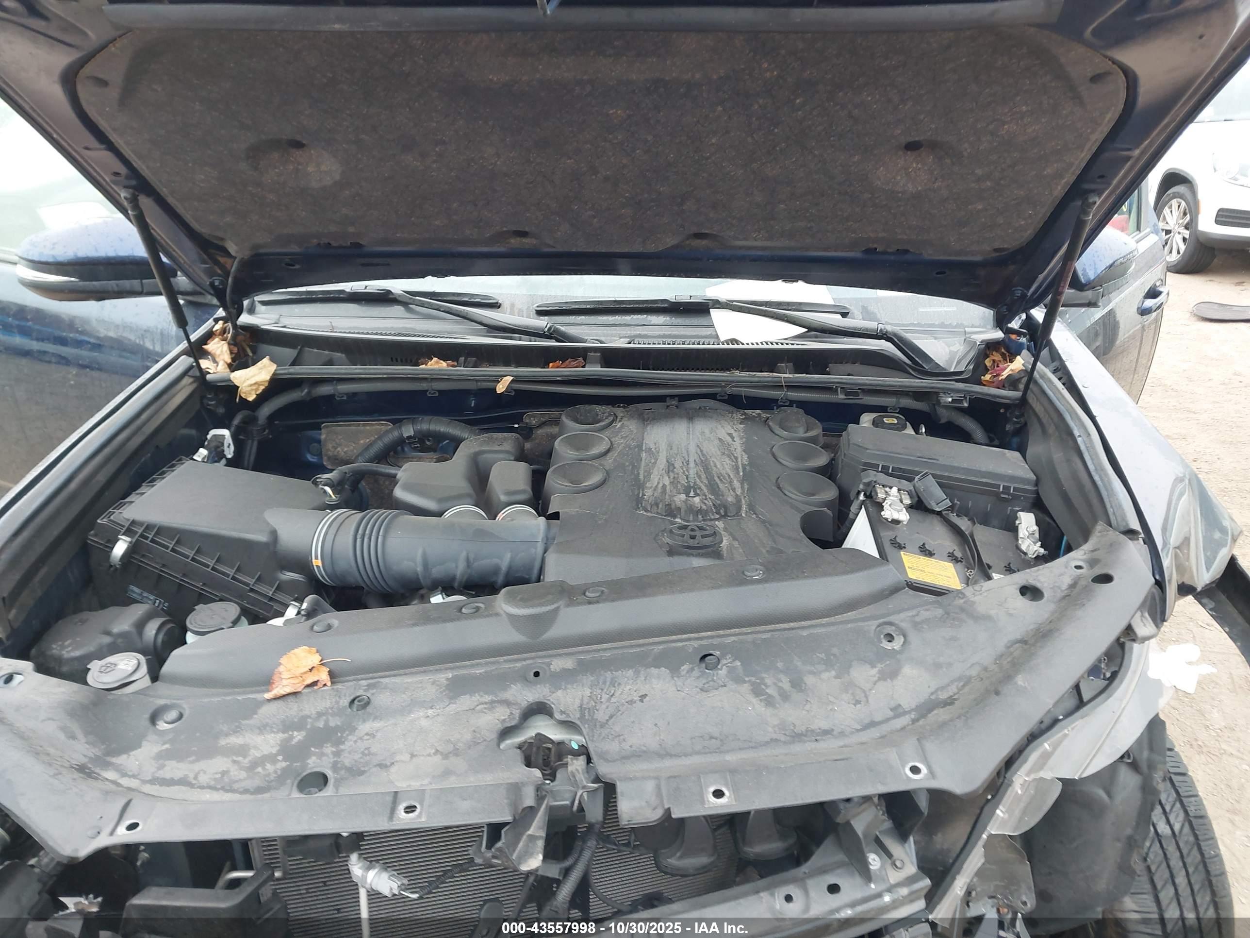 TOYOTA 4RUNNER image 10