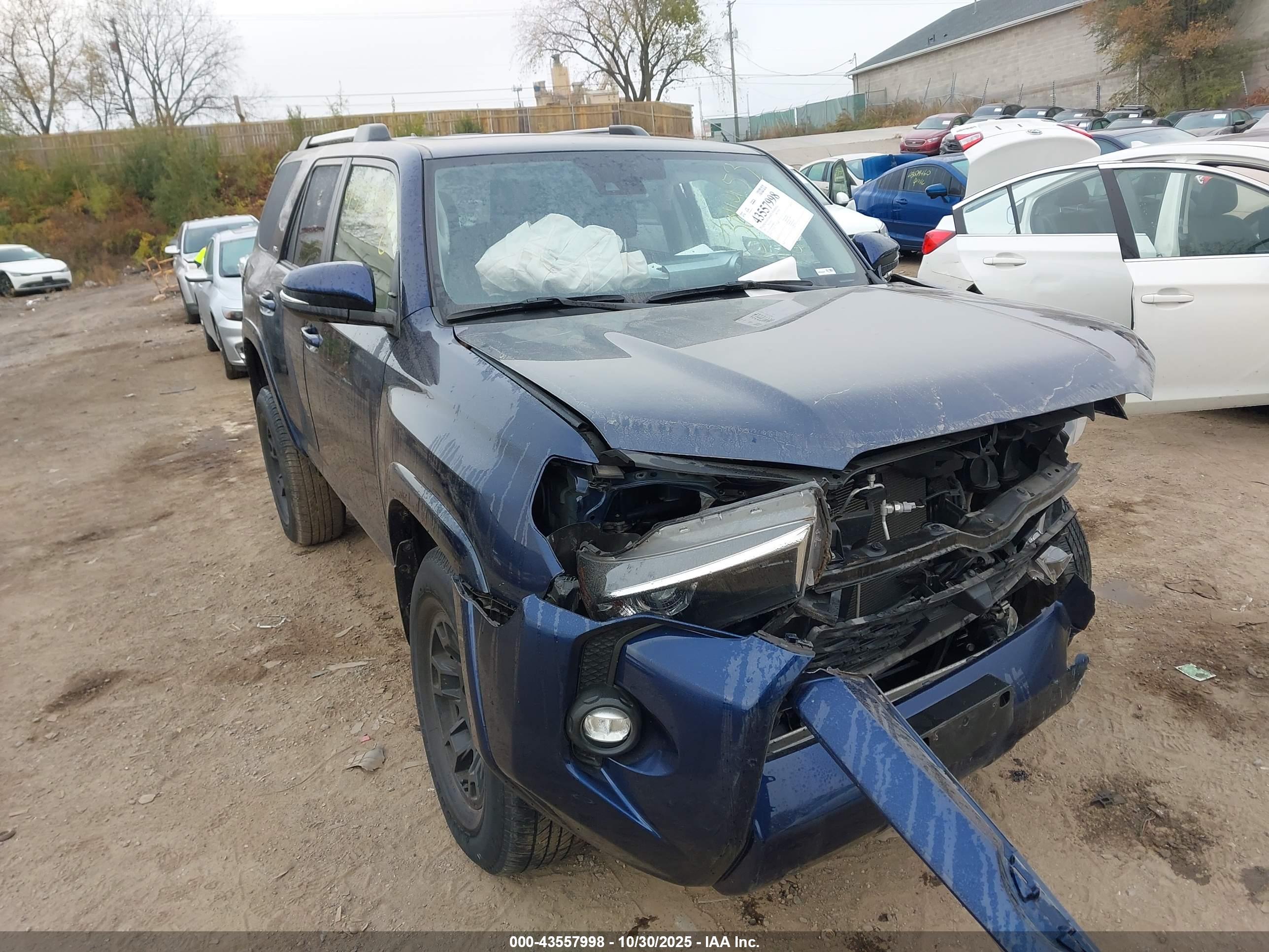 TOYOTA 4RUNNER image 6