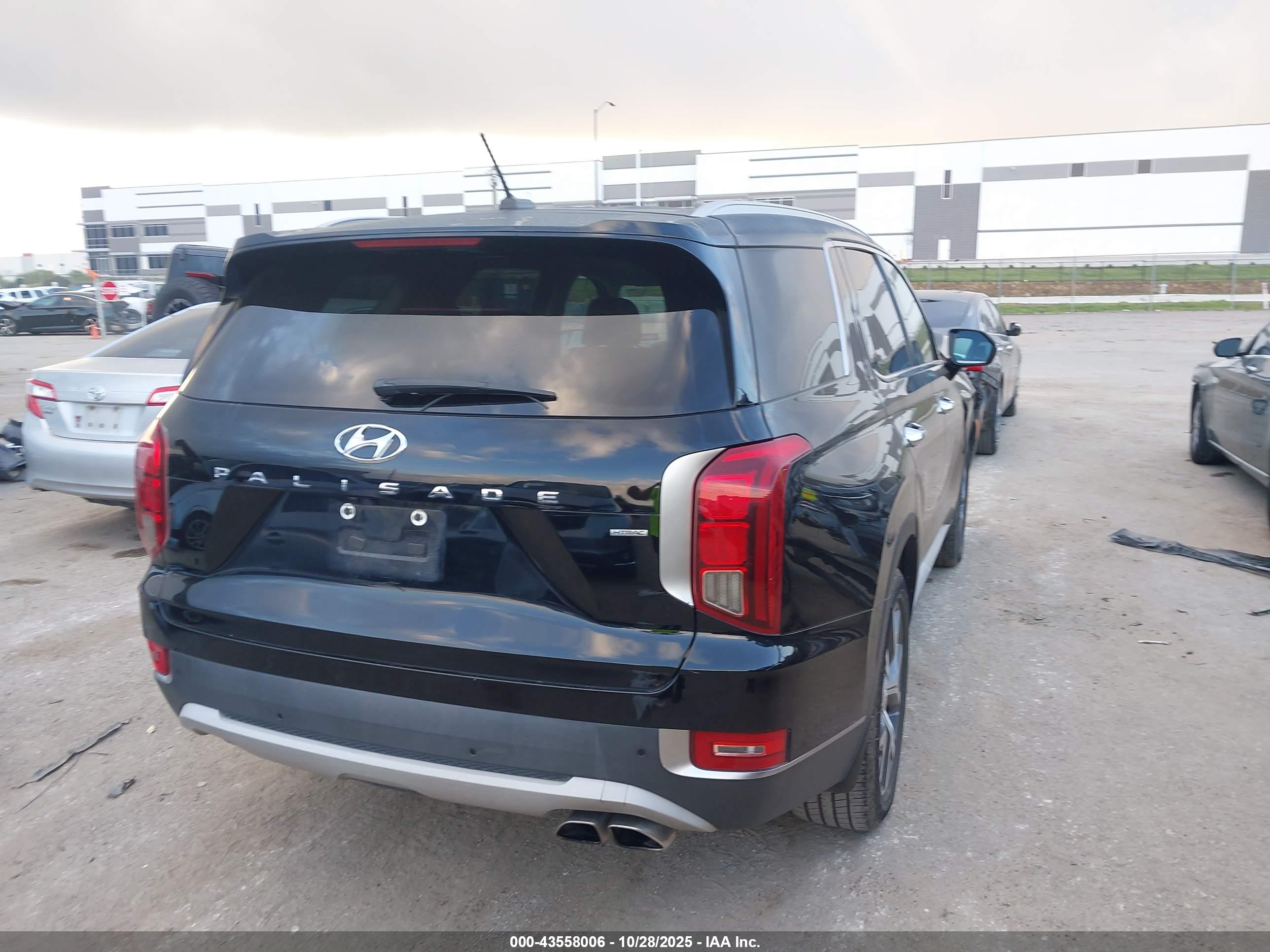 HYUNDAI PALISADE image 4