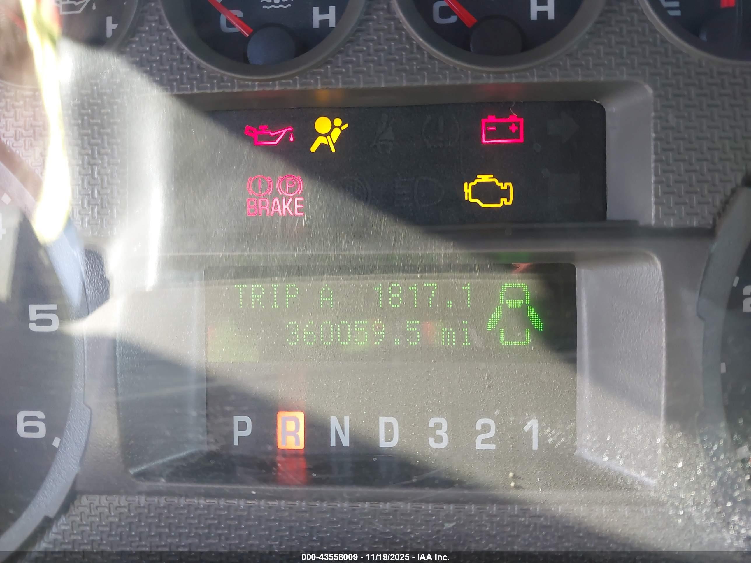 FORD F-450 image 6