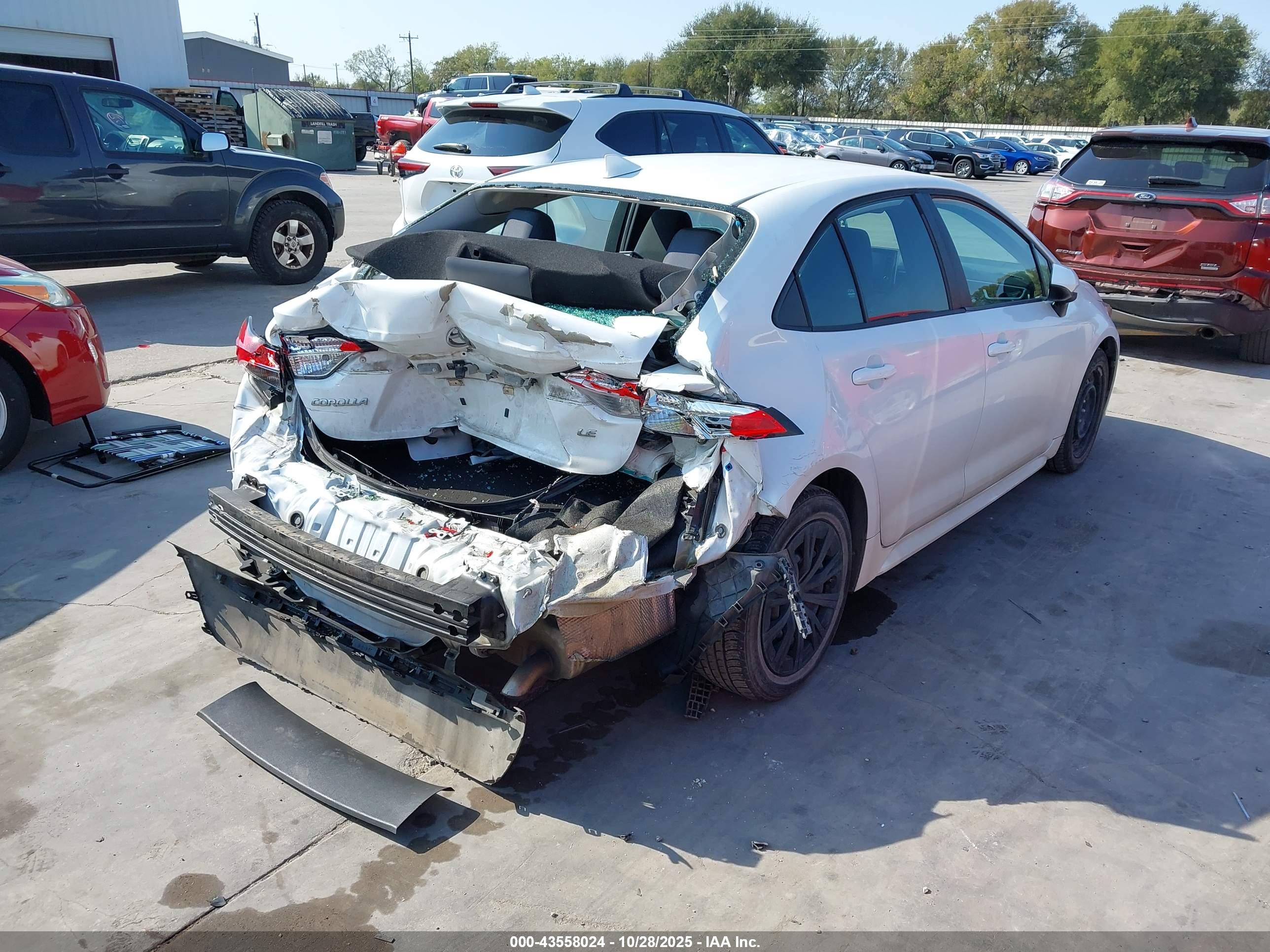 TOYOTA COROLLA image 4