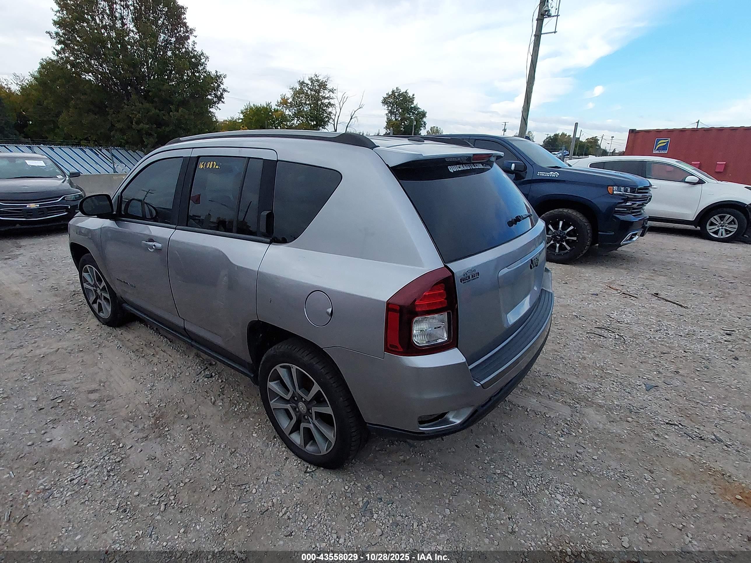 JEEP COMPASS image 3