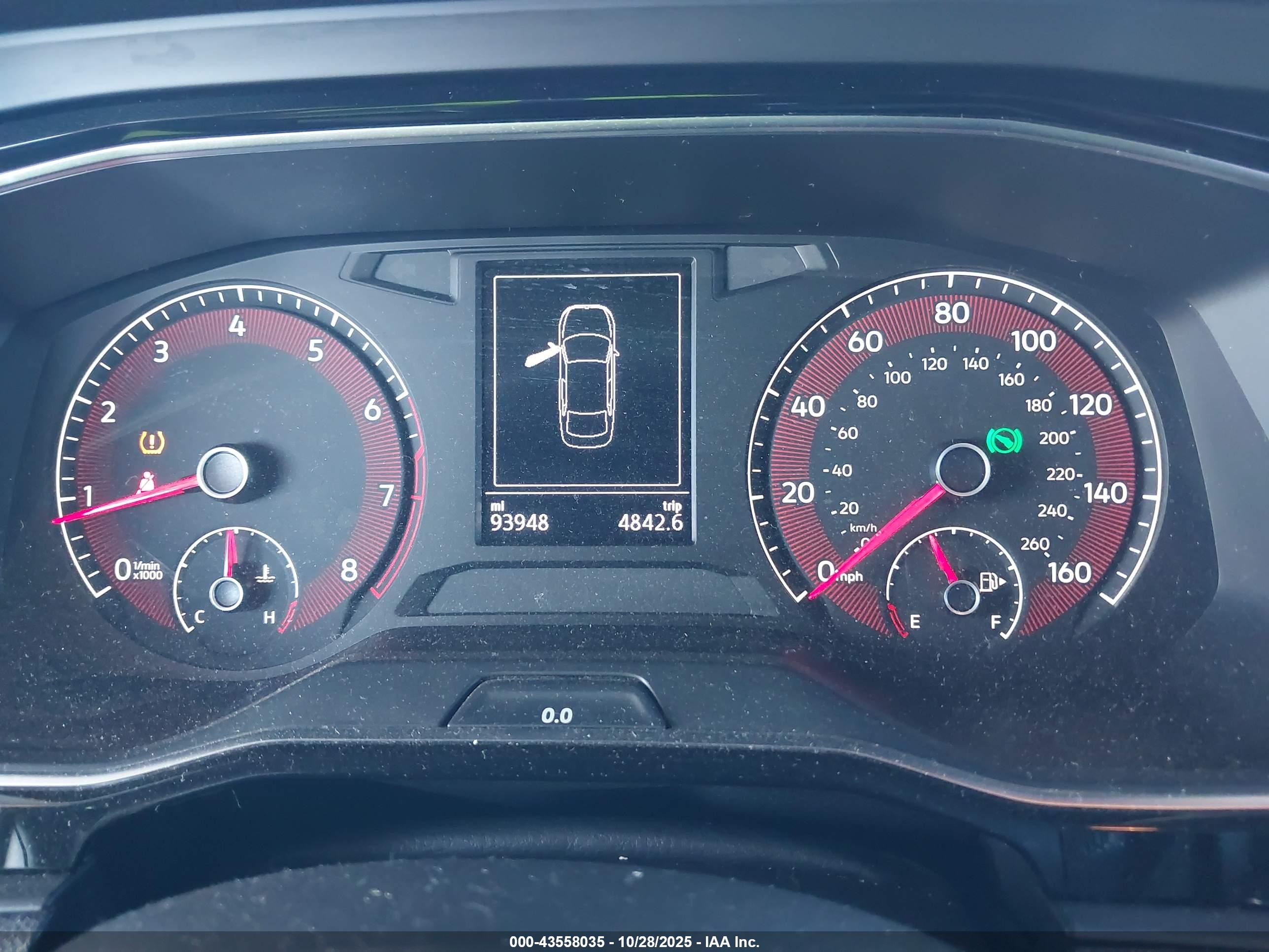 VOLKSWAGEN JETTA image 7