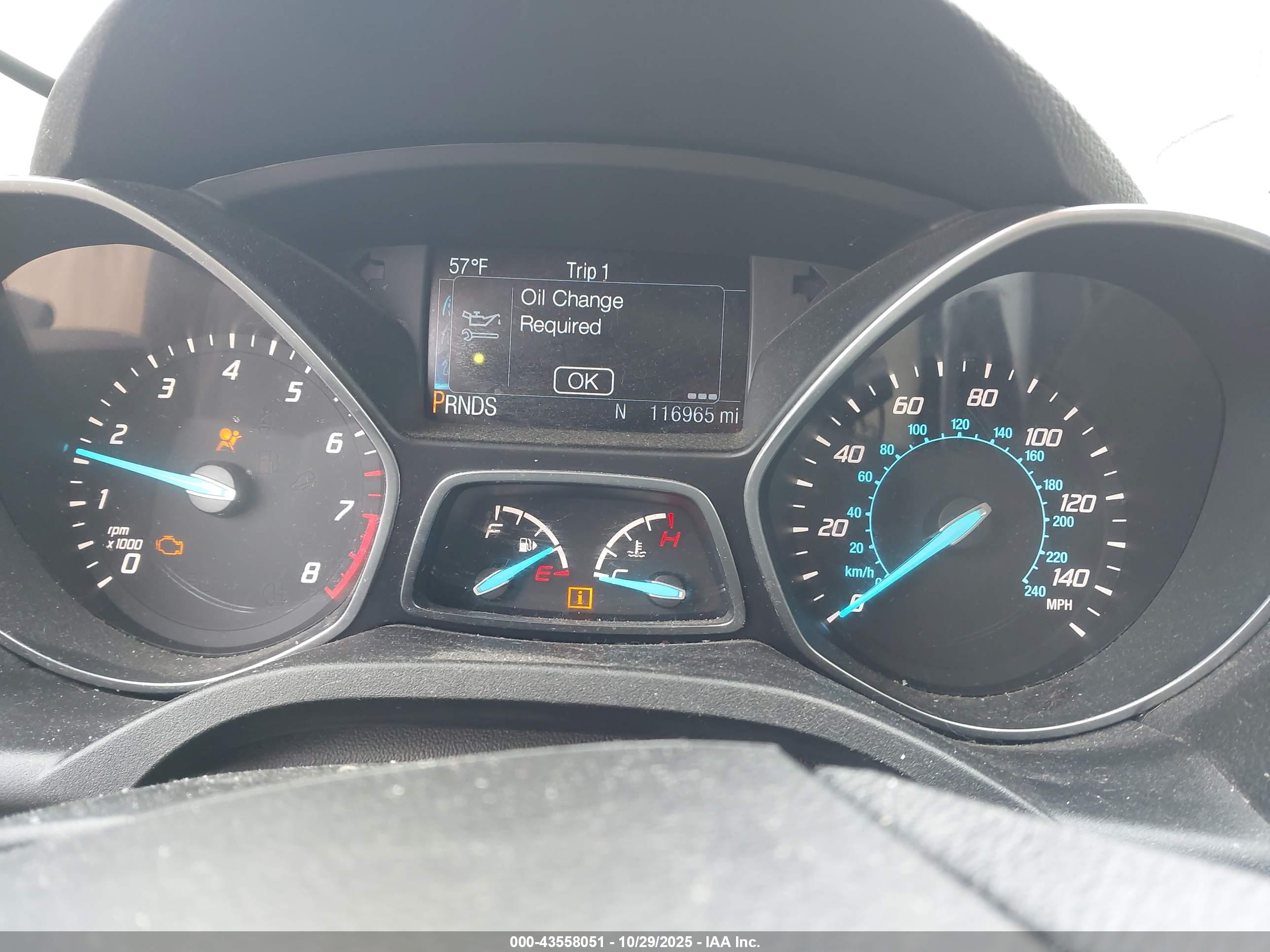 FORD ESCAPE image 7