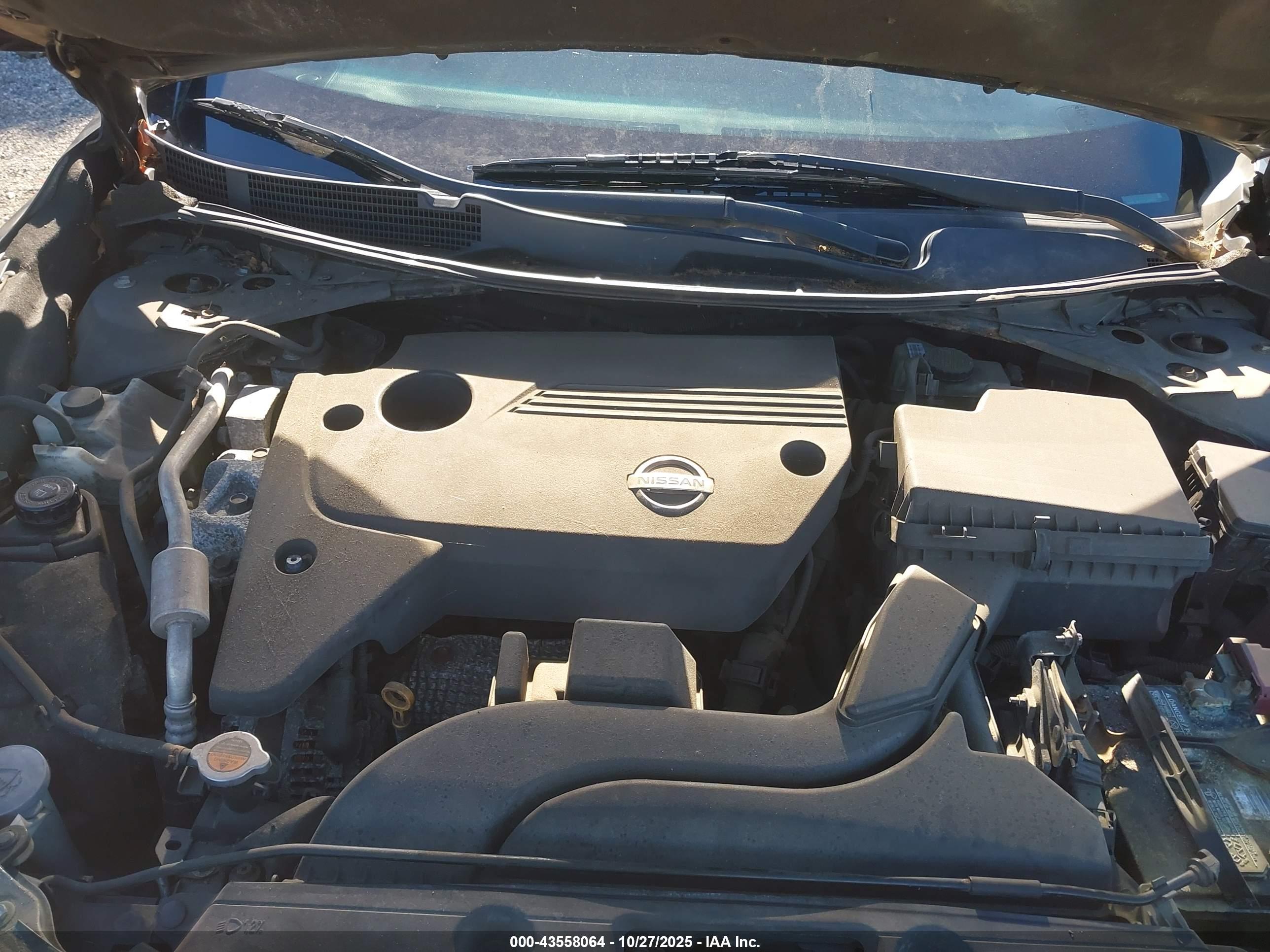 NISSAN ALTIMA image 10