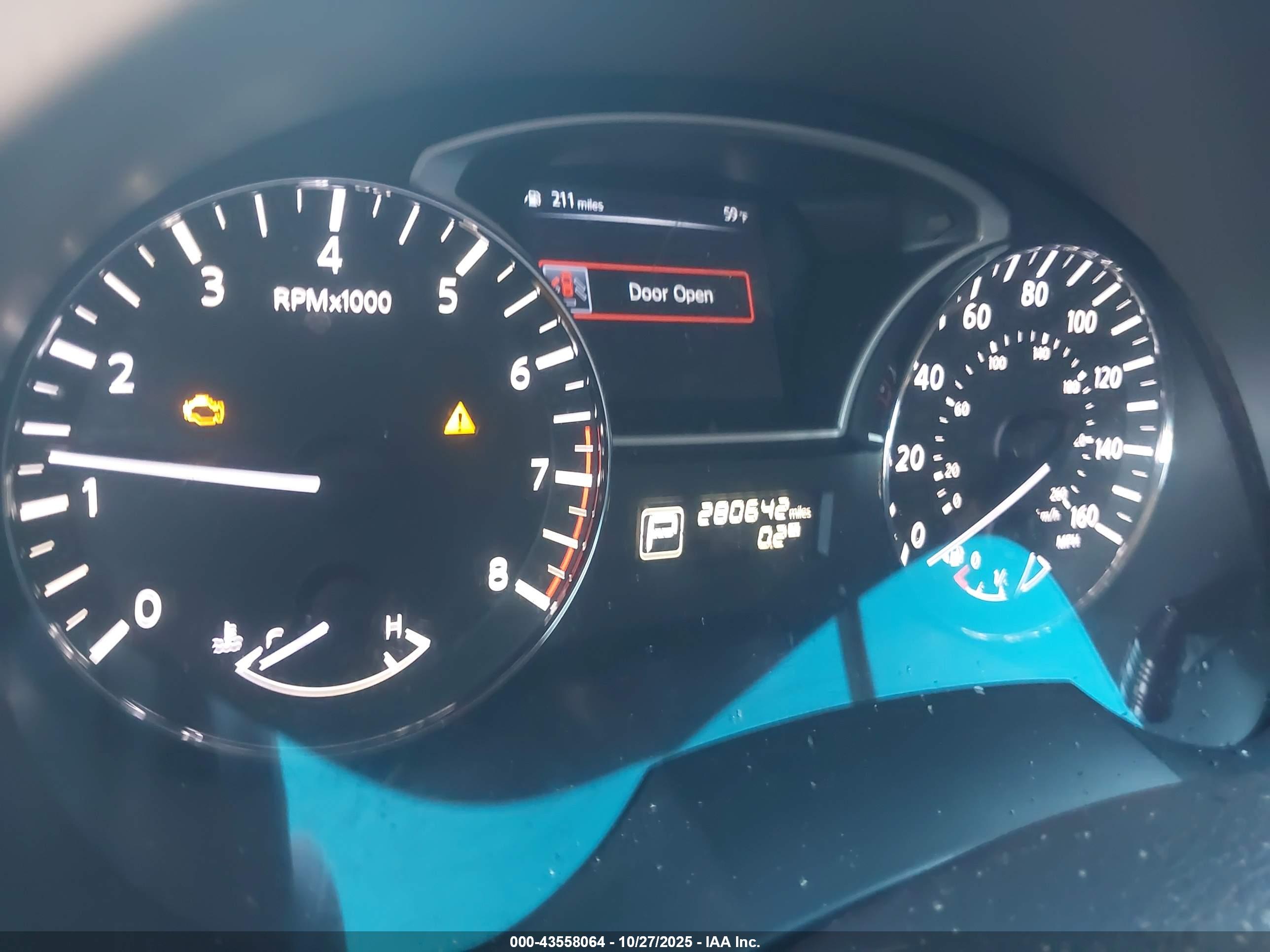 NISSAN ALTIMA image 7