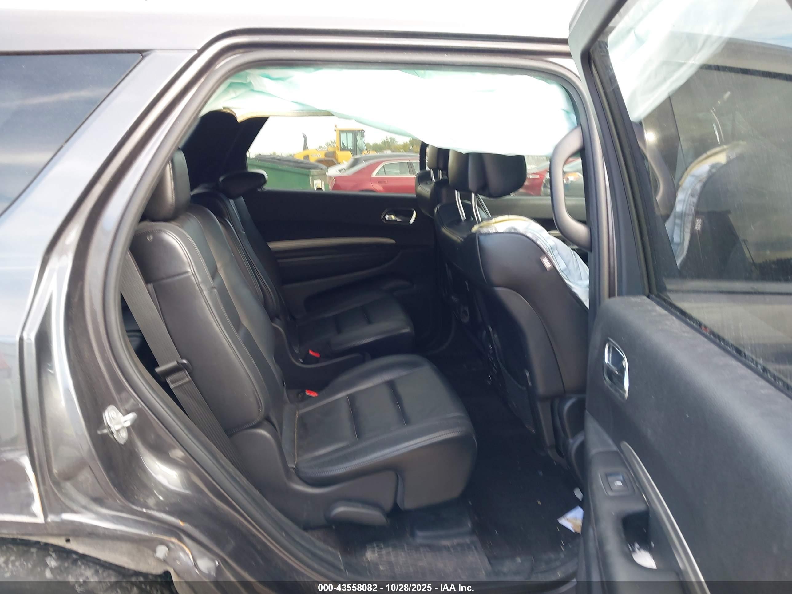 DODGE DURANGO image 8